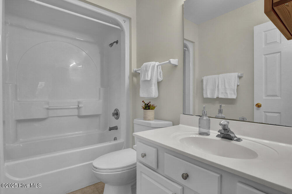 404 Venus Court, Wilmington, NC 28405 – photo 24: 021_p2466472_109