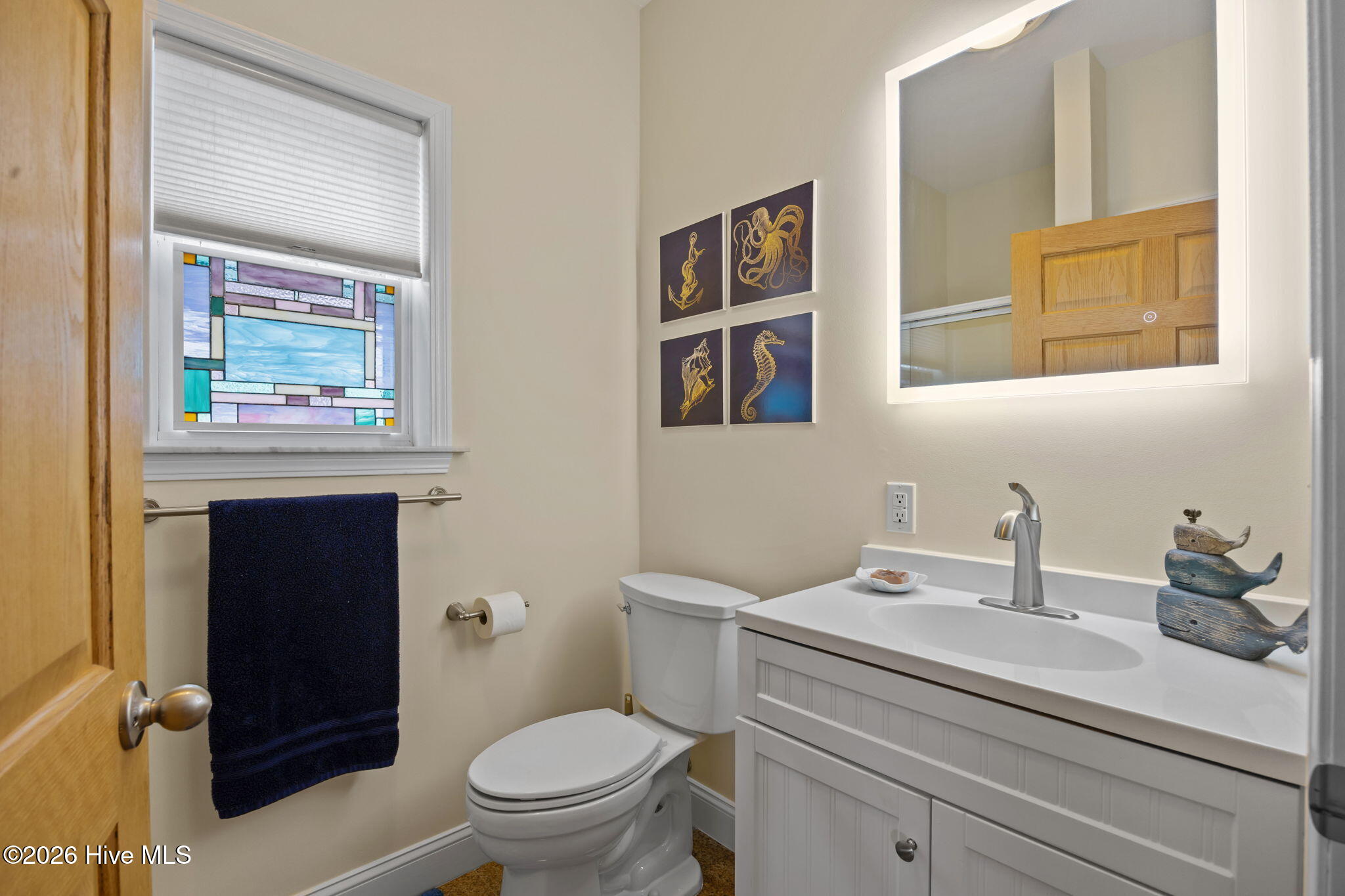 100558416 | Photo 37