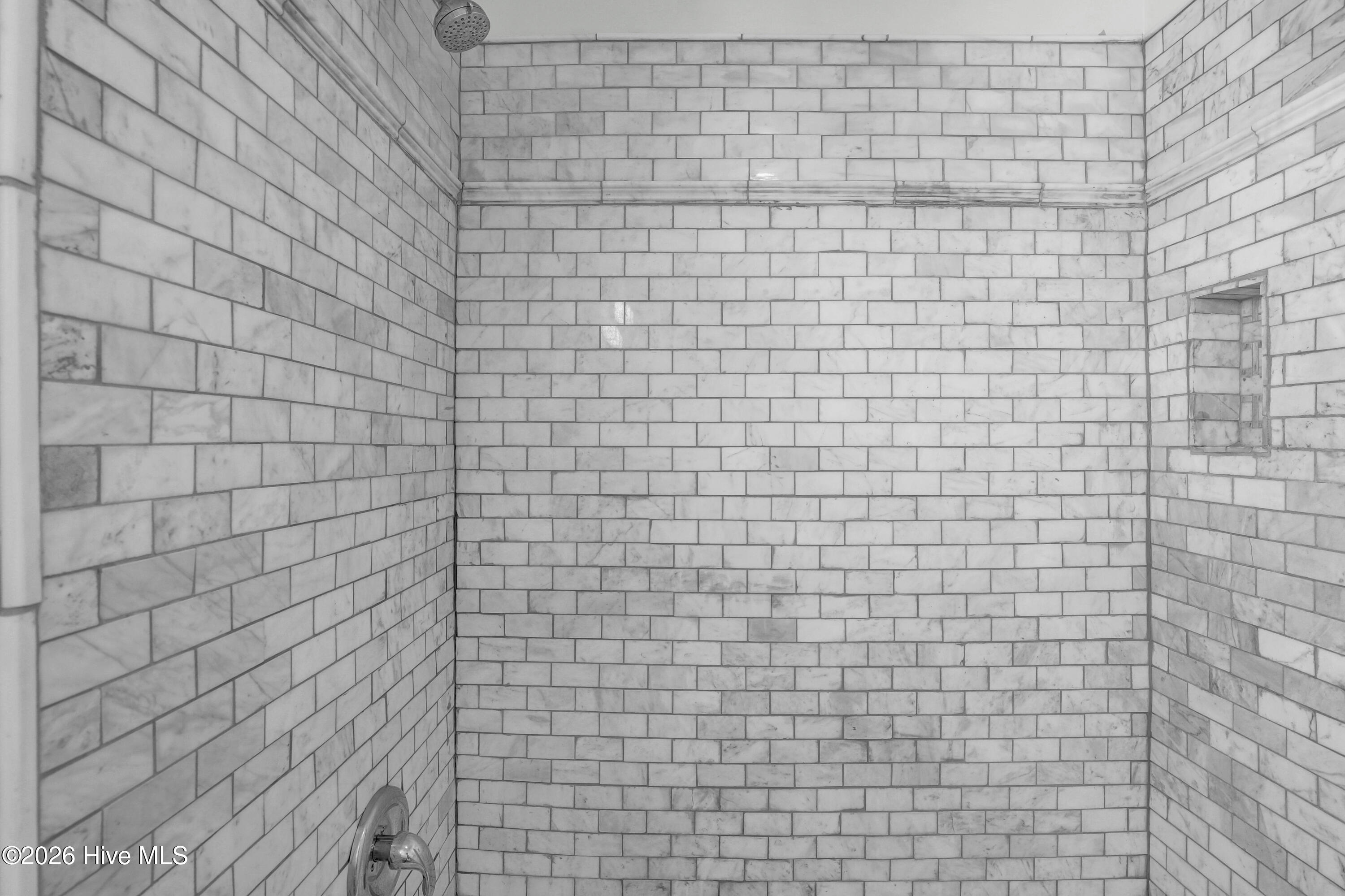 100551394 | Photo 18