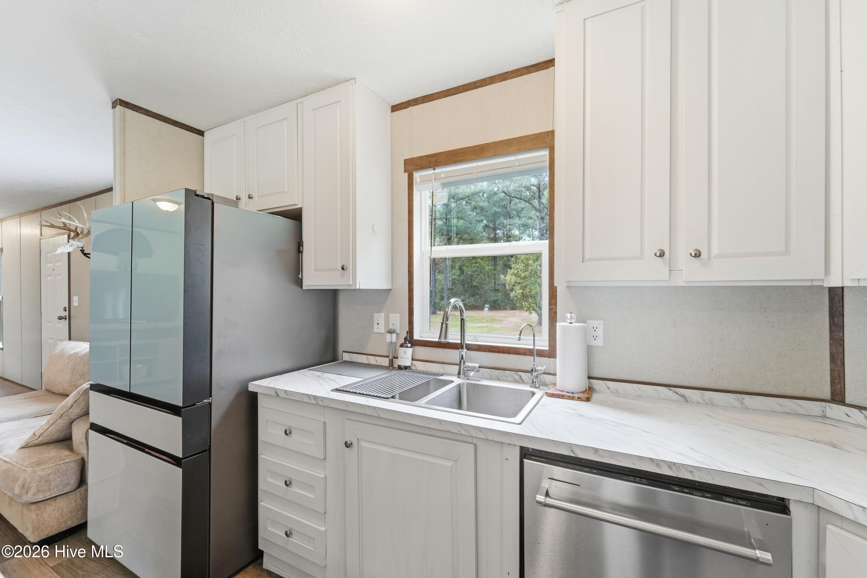 100566814 | Photo 39