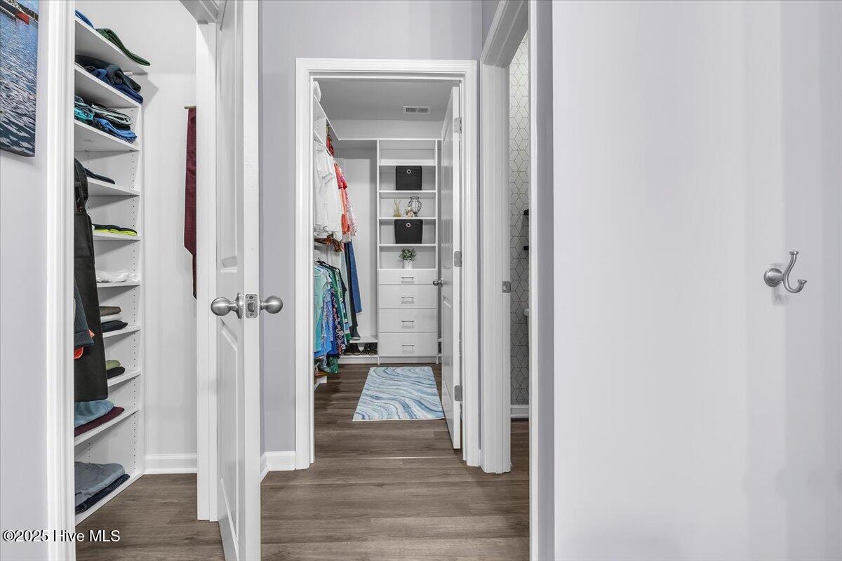 100539995 | Photo 33