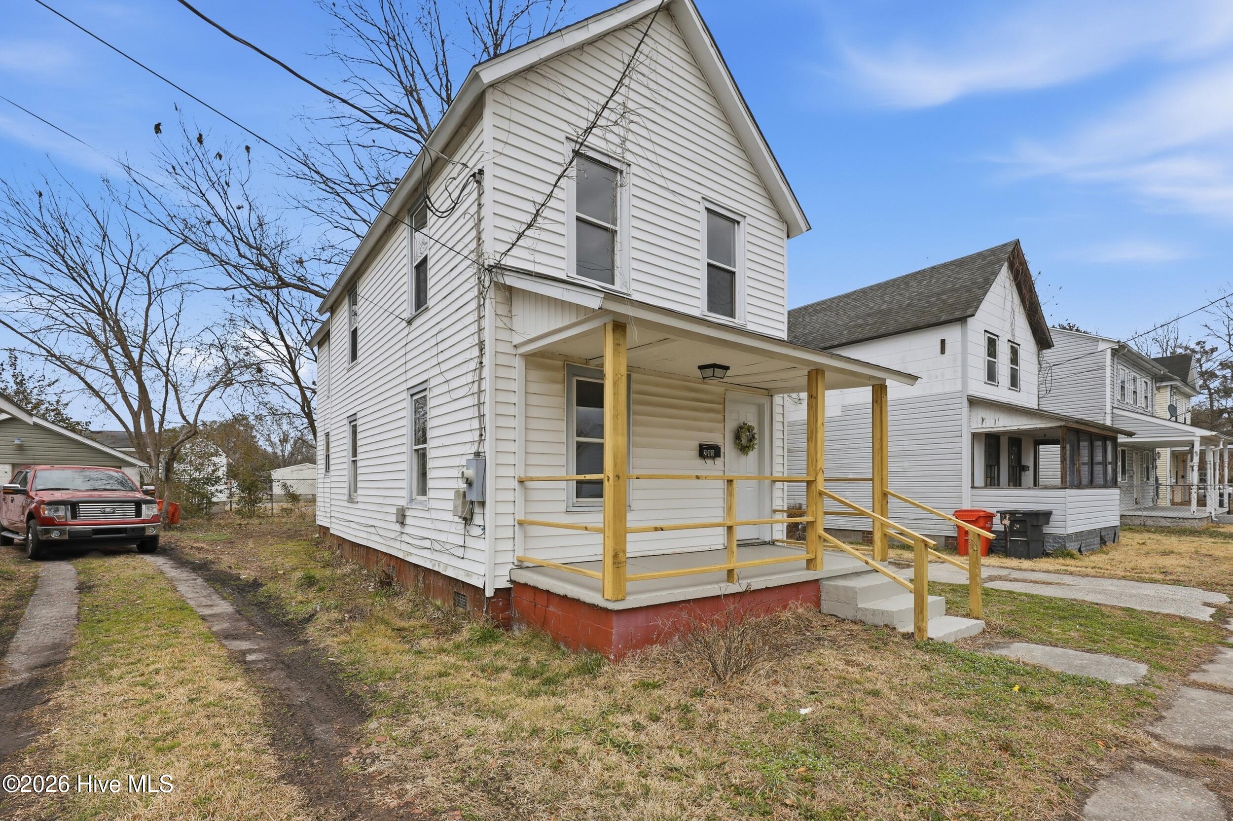 200 Queen Street, Elizabeth City, NC, 27909