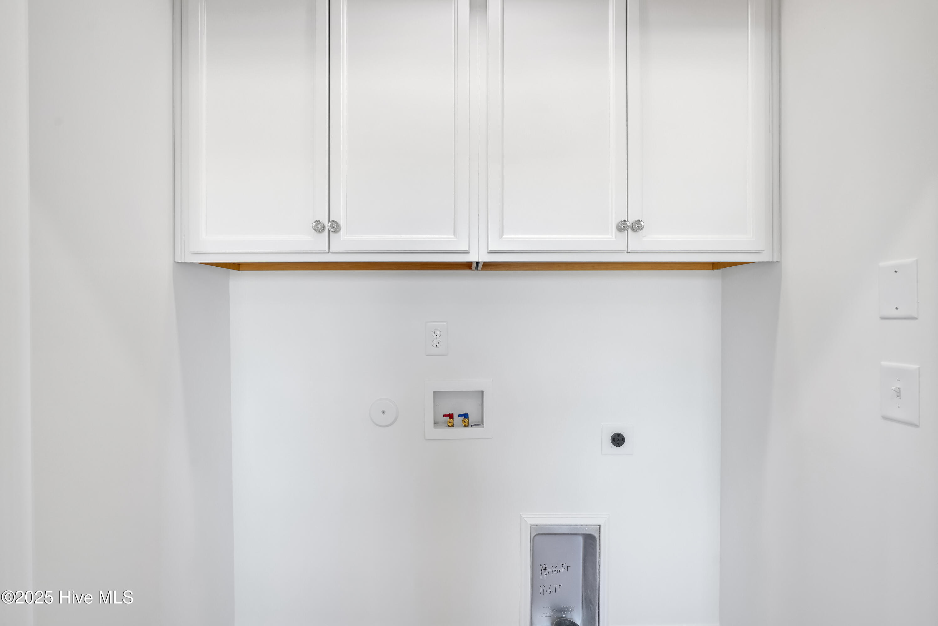 100531158 | Photo 14