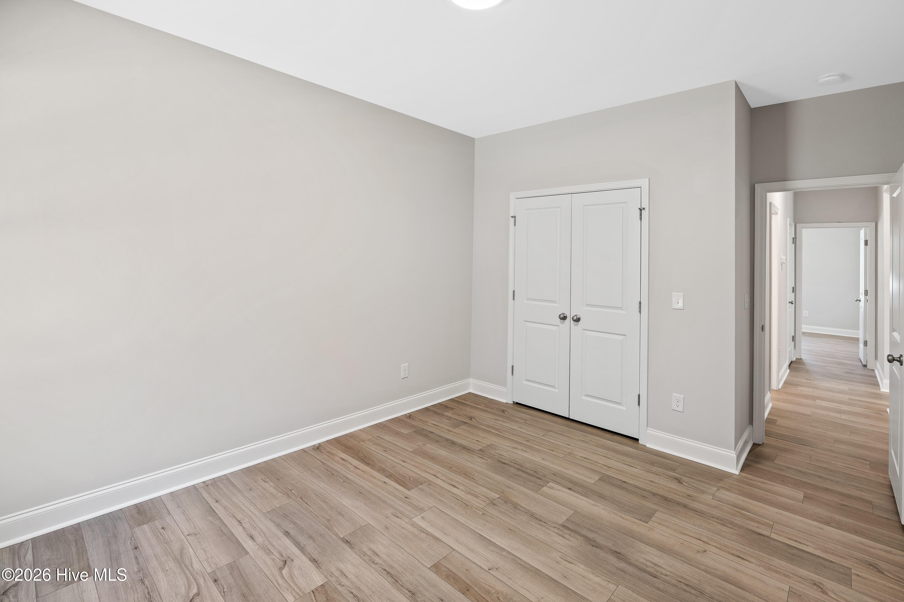 100552787 | Photo 17