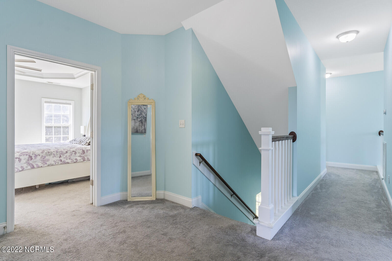 100556304 | Photo 31