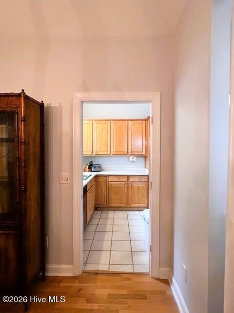 100548477 | Photo 16