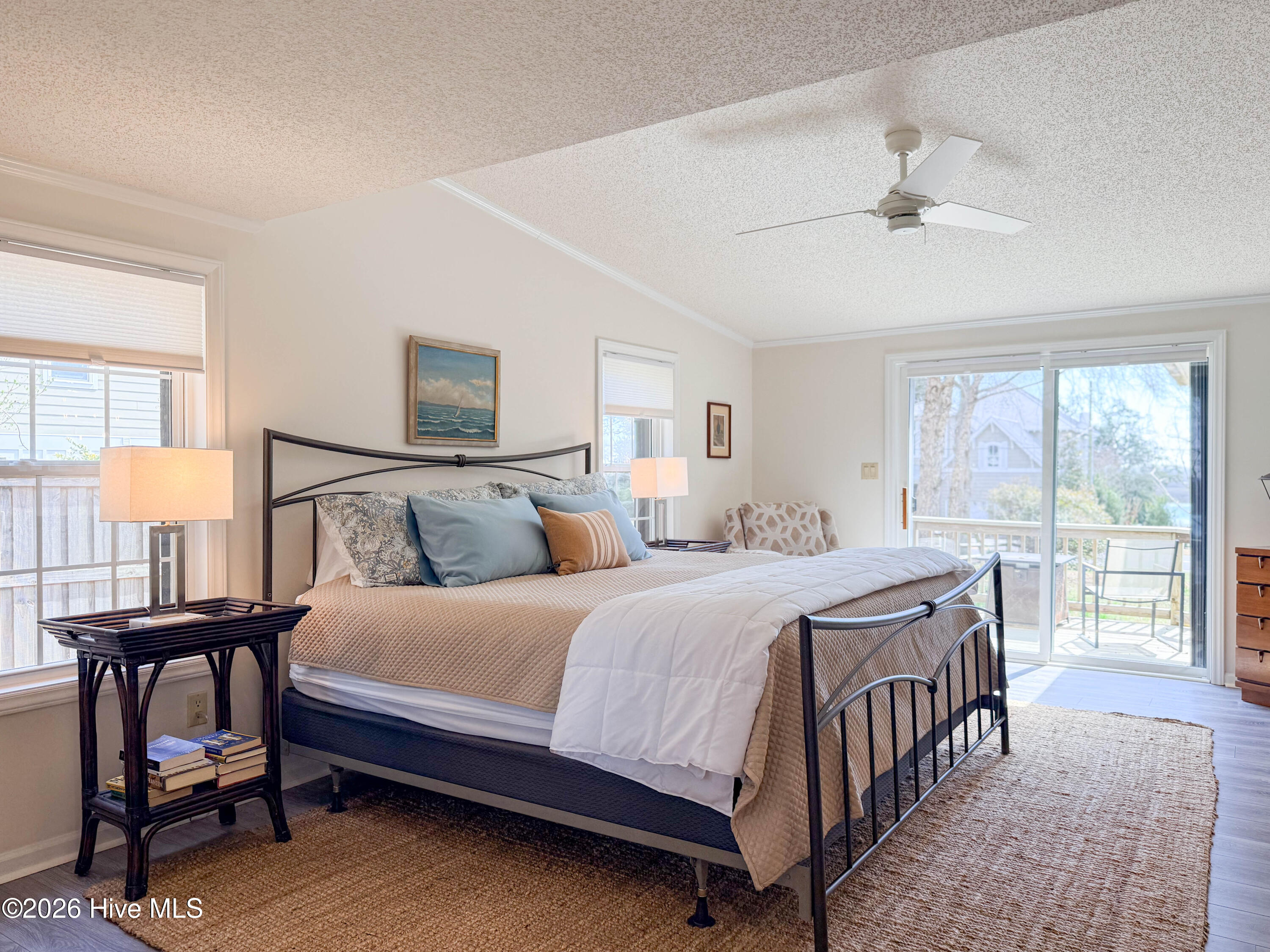 100559362 | Photo 39