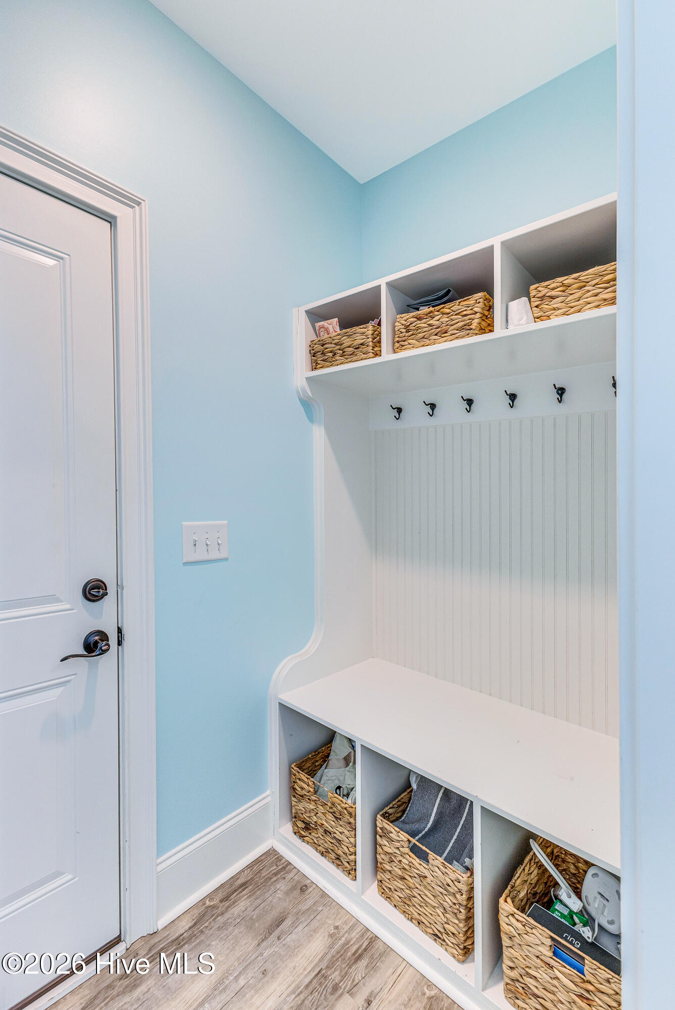 100566164 | Photo 31