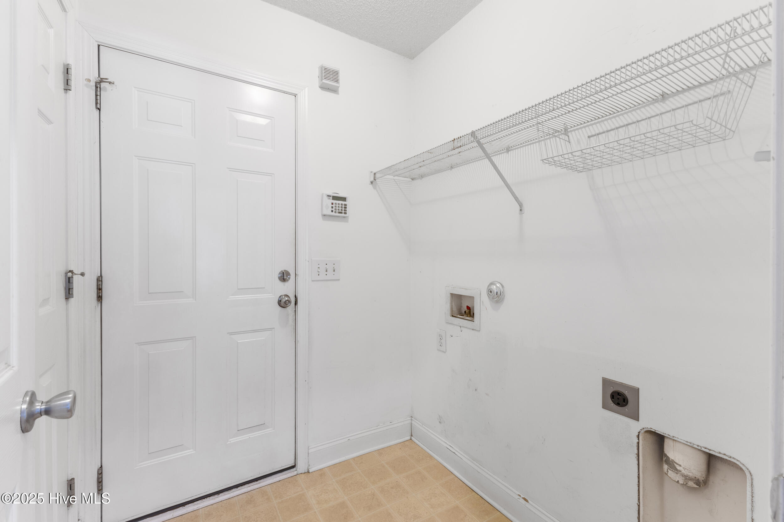 100539988 | Photo 29