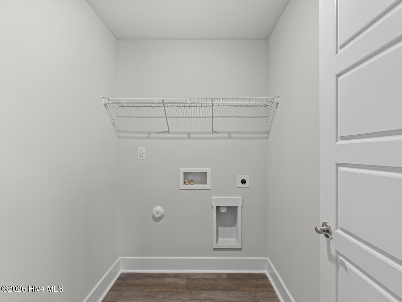 100553387 | Photo 13