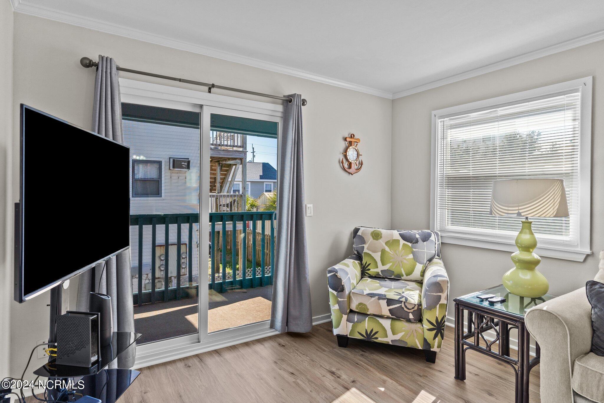 1404 Canal Drive Apt 17, Carolina Beach, NC 28428 – photo 7: 9-web-or-mls-BTS08402