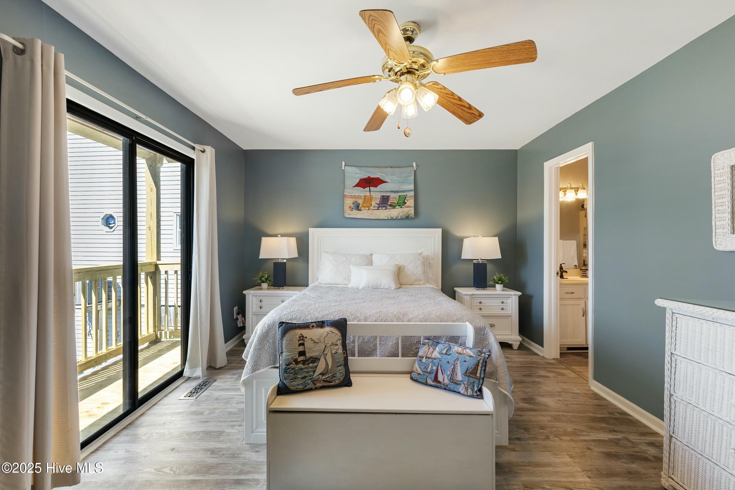 100553137 | Photo 12