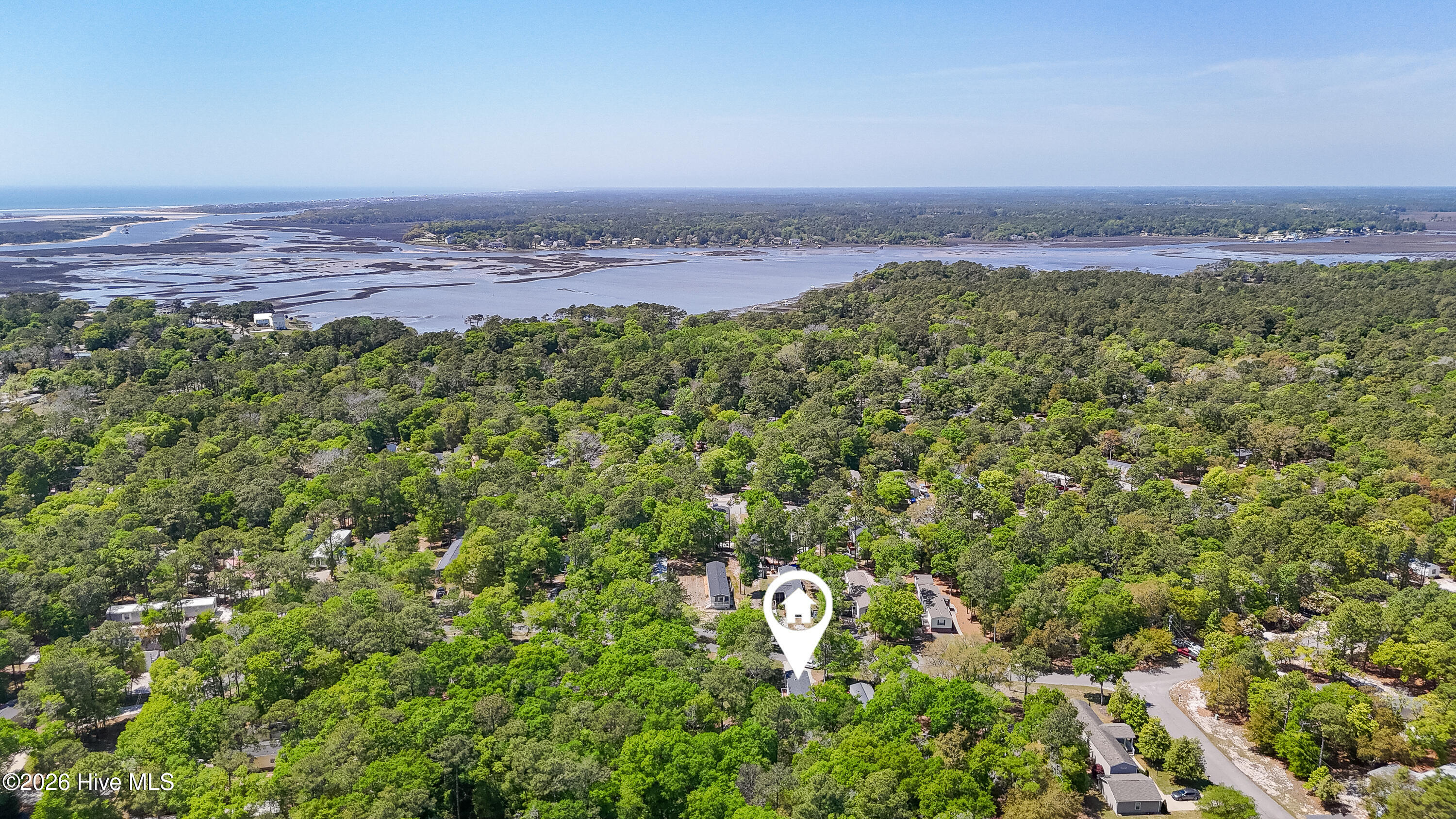 100568347 | Photo 40