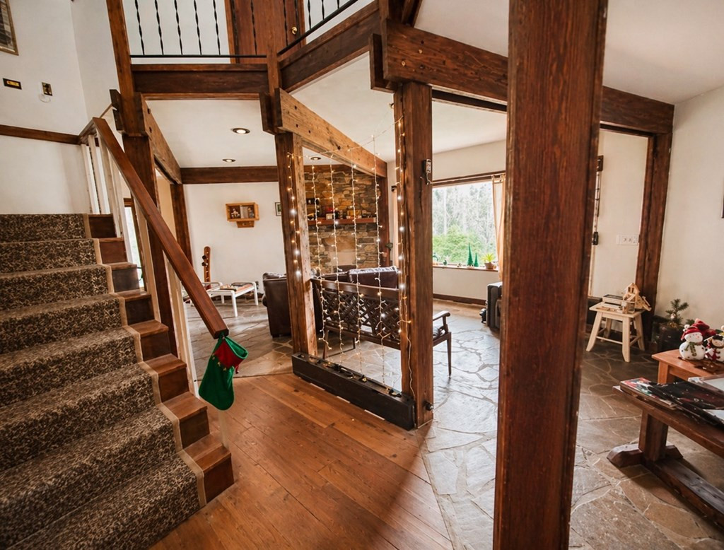 8158 Beaver Dam Road, Murphy, NC 28906 Listing Photo  4