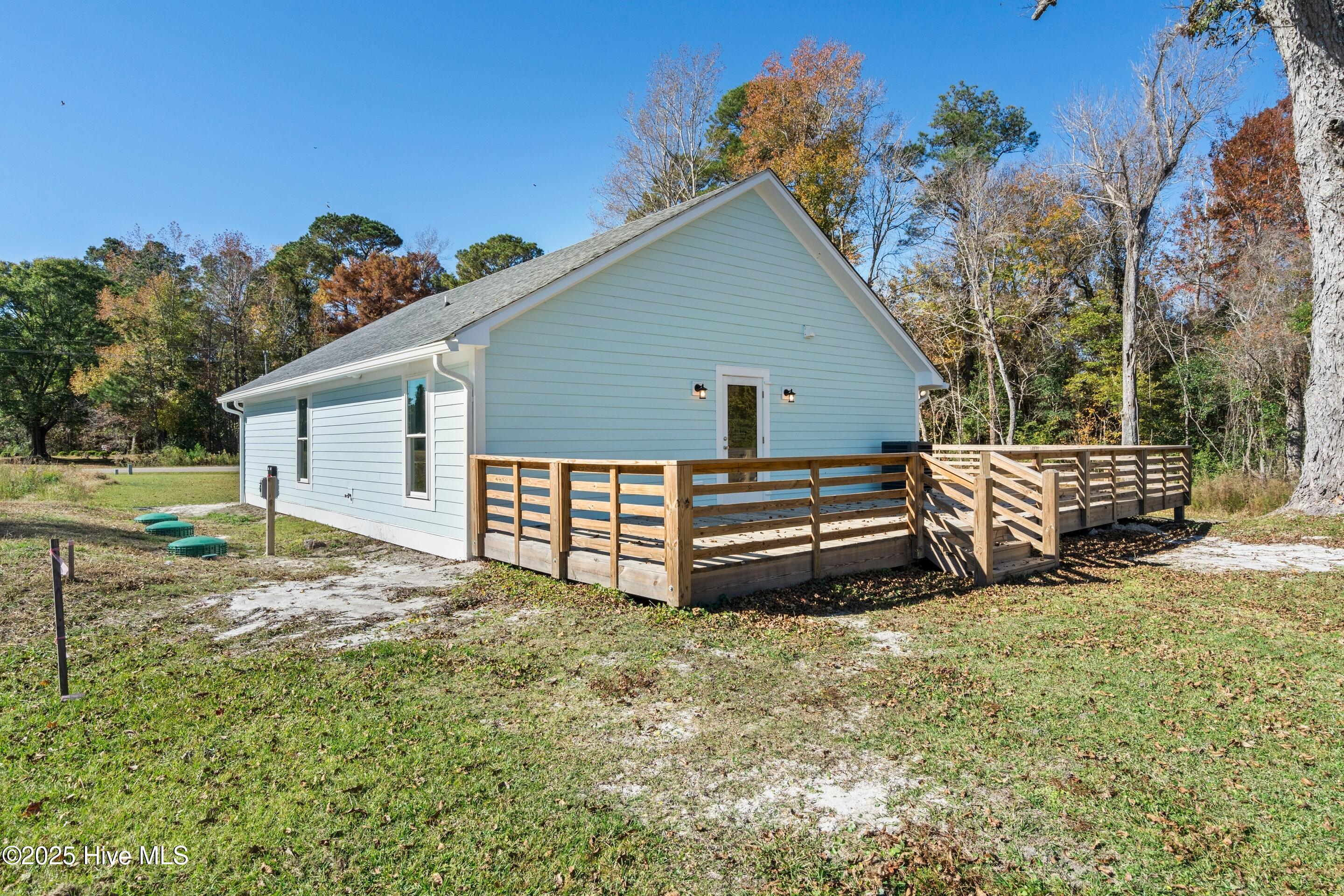 100545908 | Photo 63