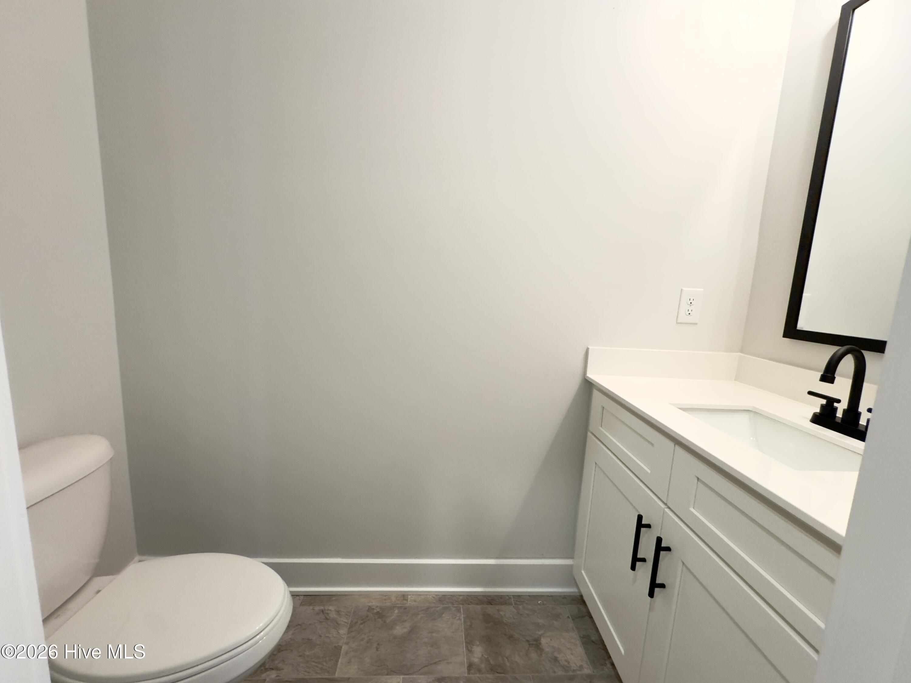 100551381 | Photo 13