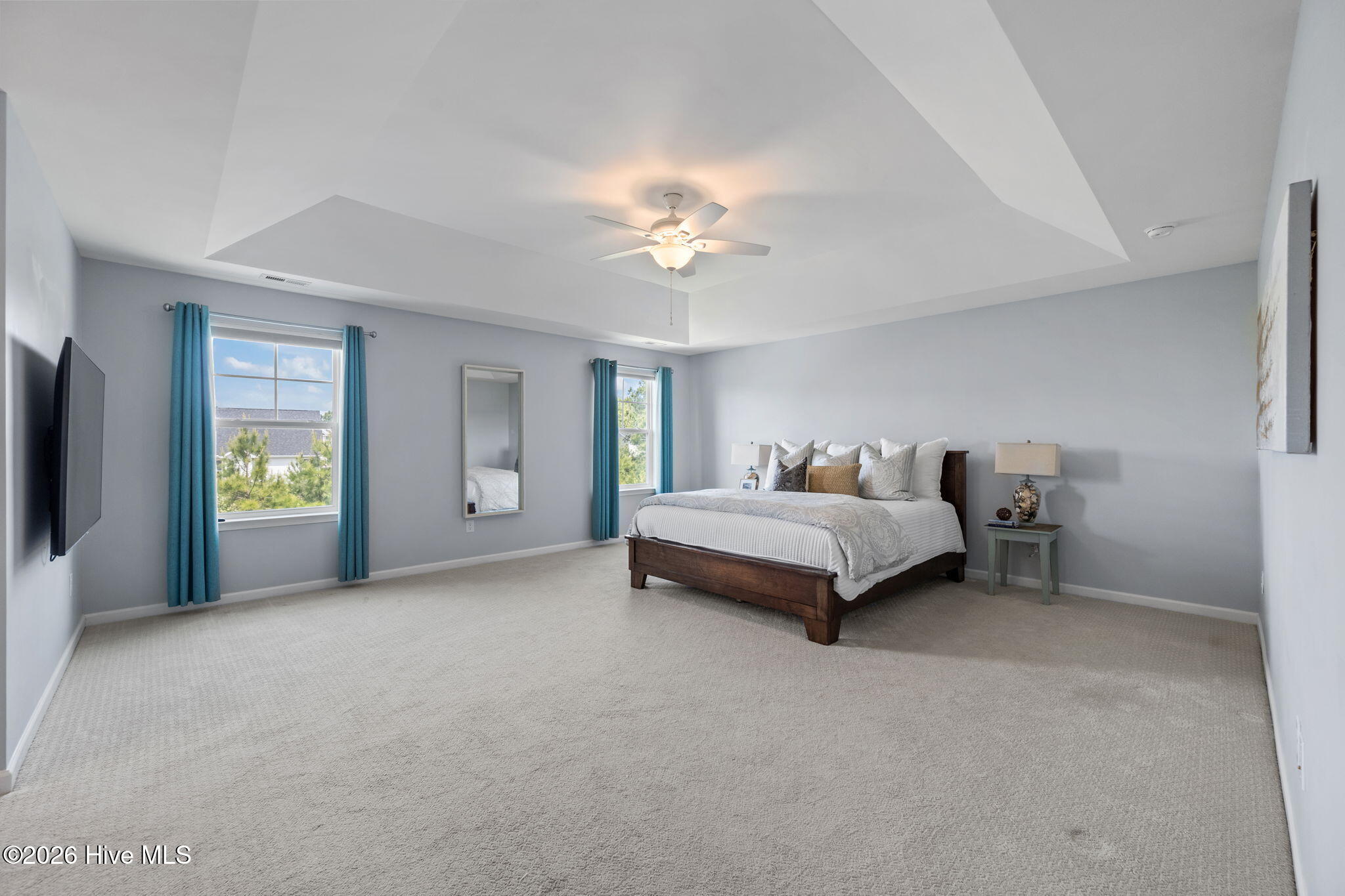 100567442 | Photo 20