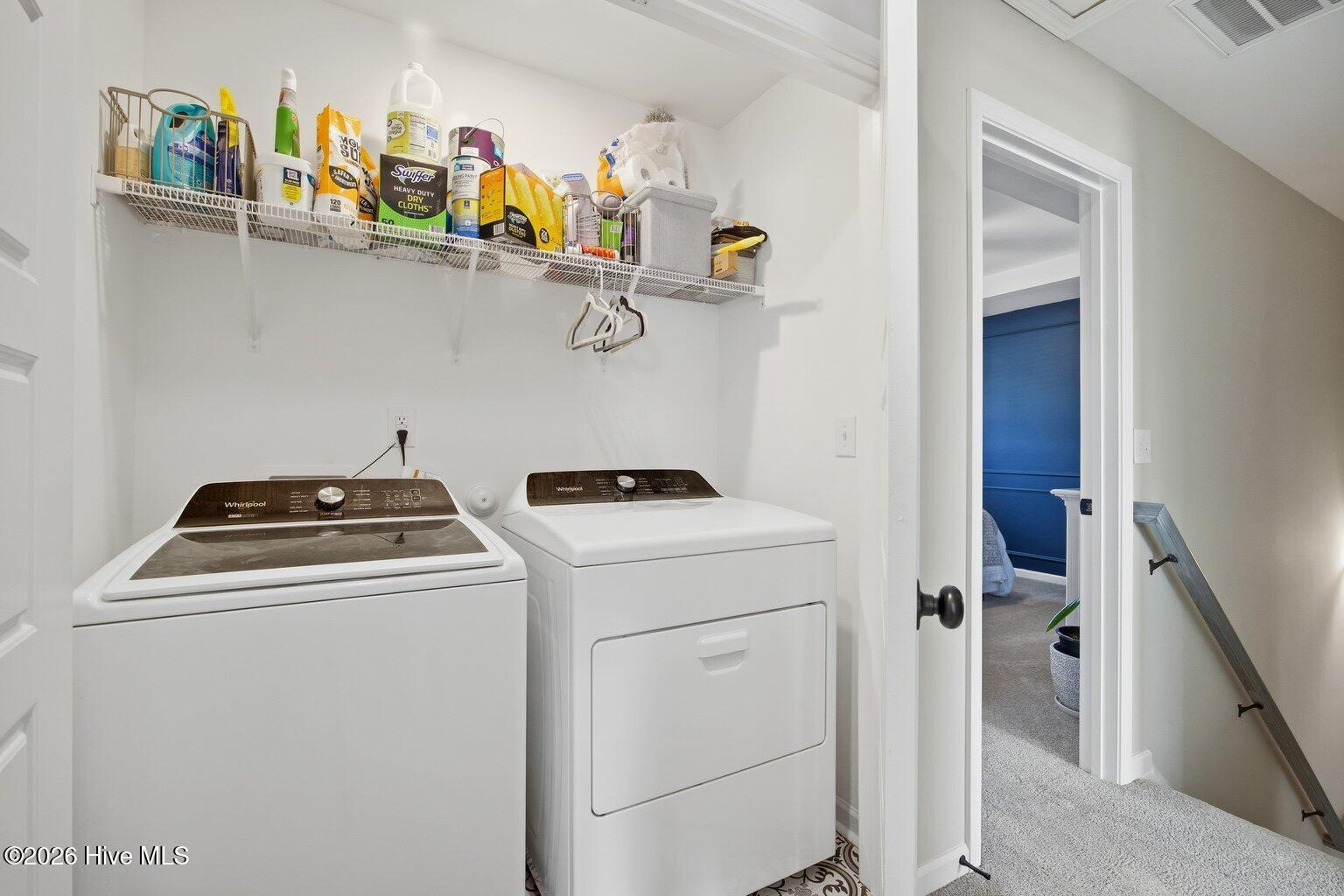 100567479 | Photo 35