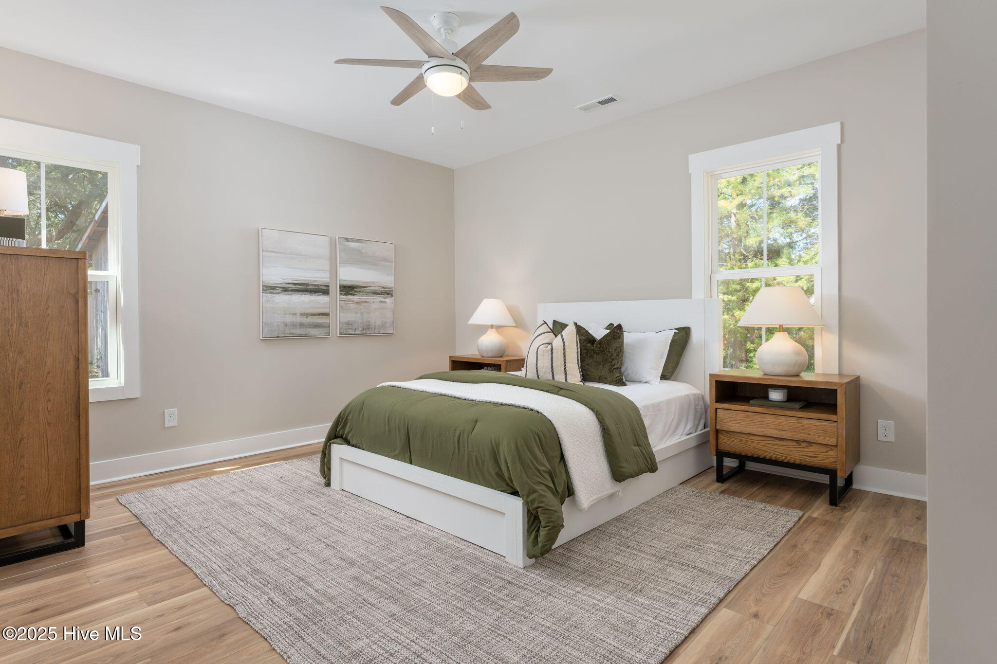 100541520 | Photo 37