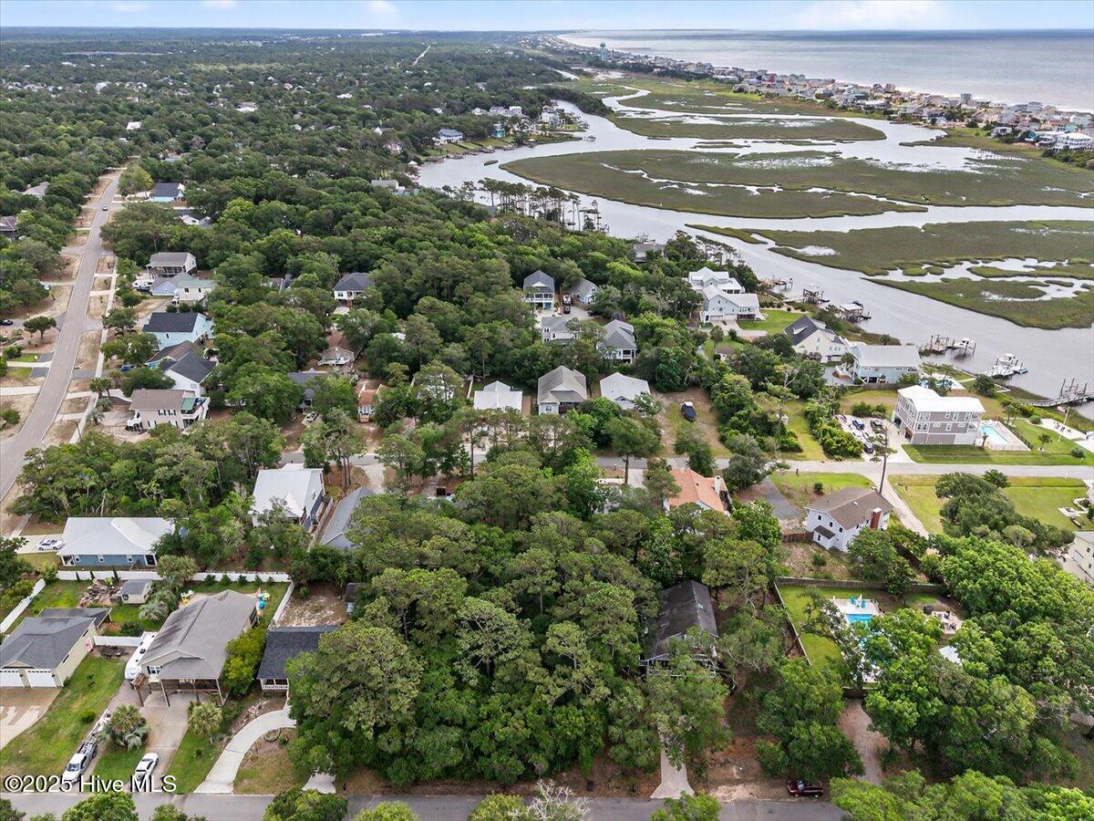 106 SW 24th Street, Oak Island, NC, 28465