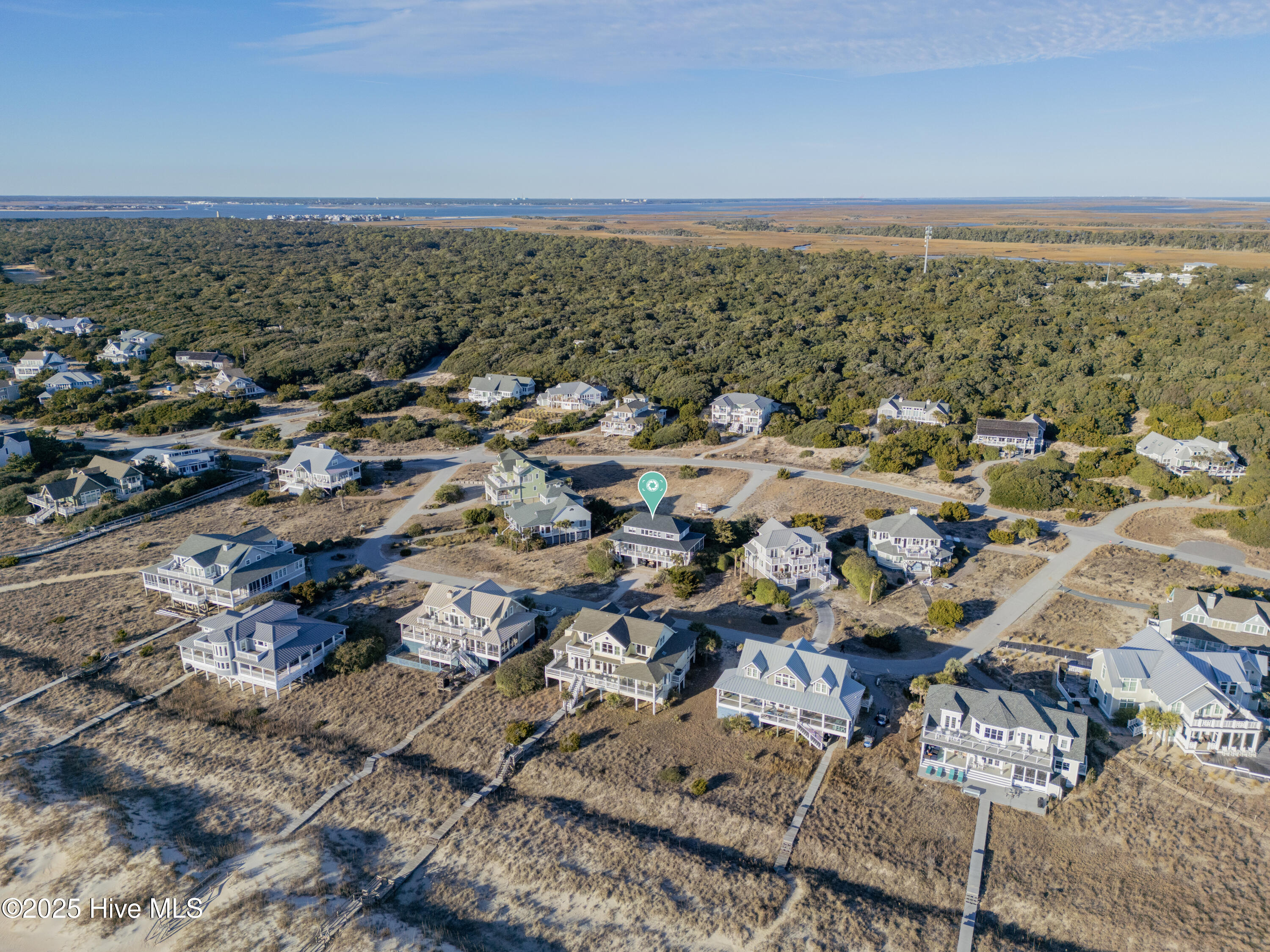 100546577 | Photo 40