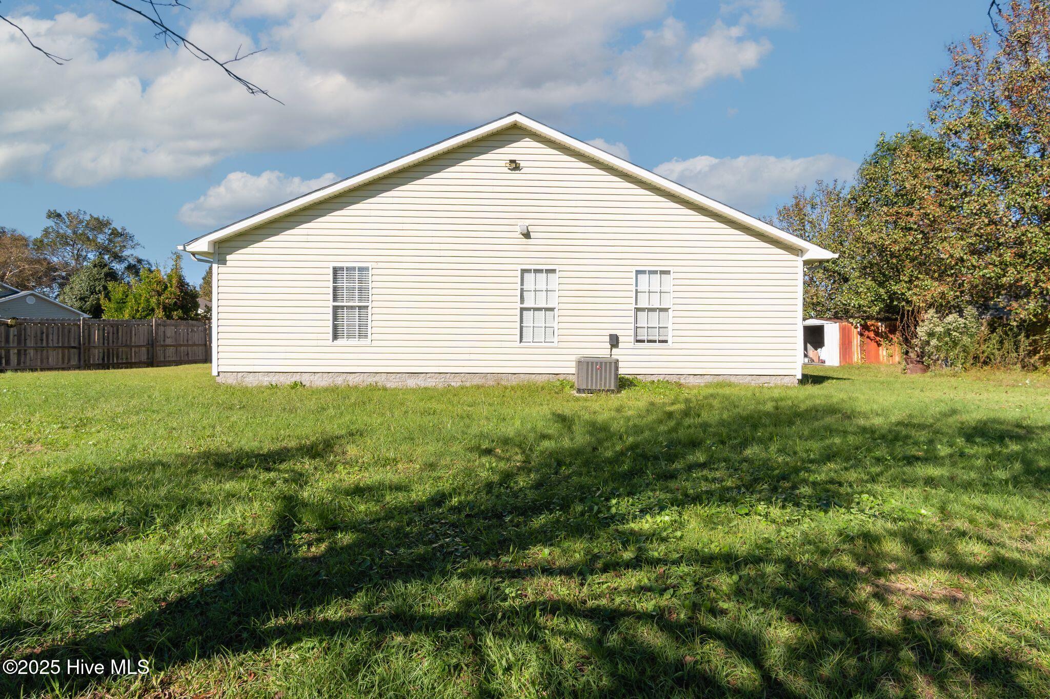 100537602 | Photo 27