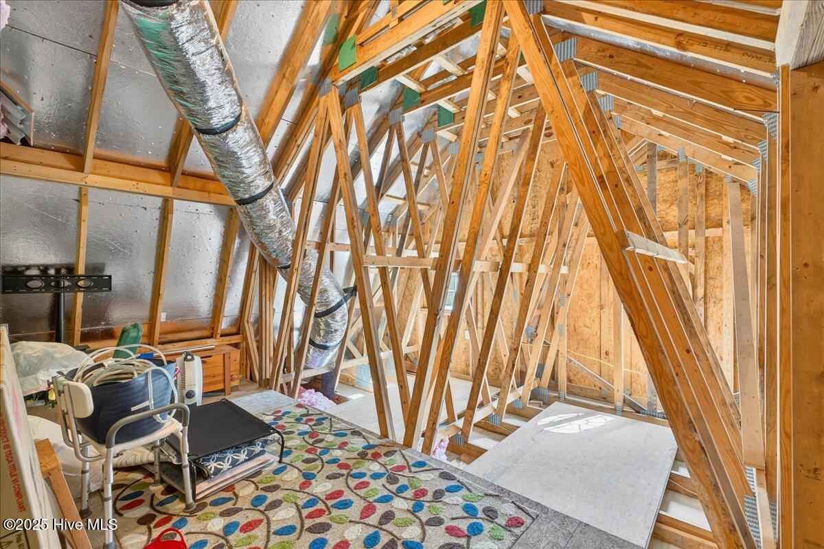 100530604 | Photo 66