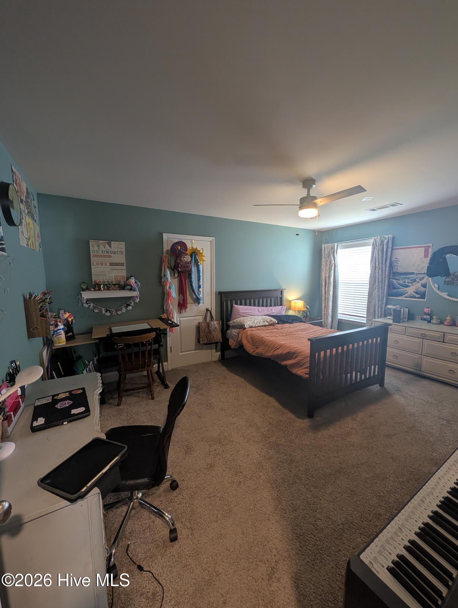 PXL_20260530_180222431