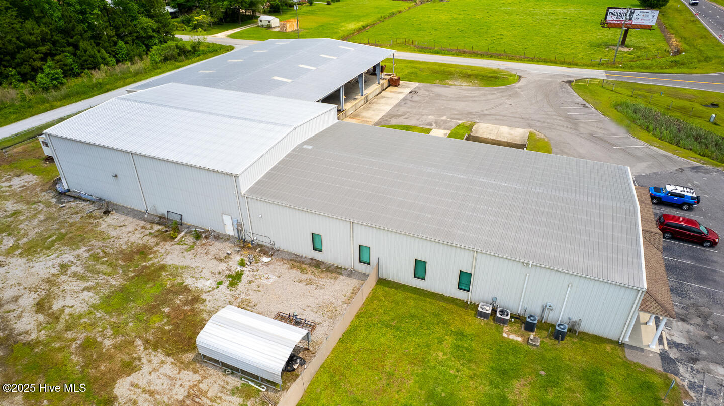 100507866 | Photo 15