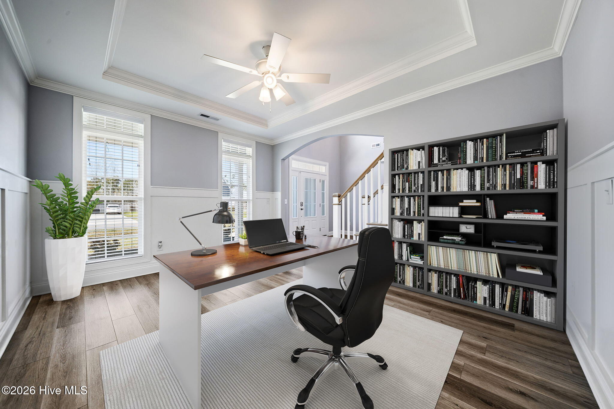 100560908 | Photo 23