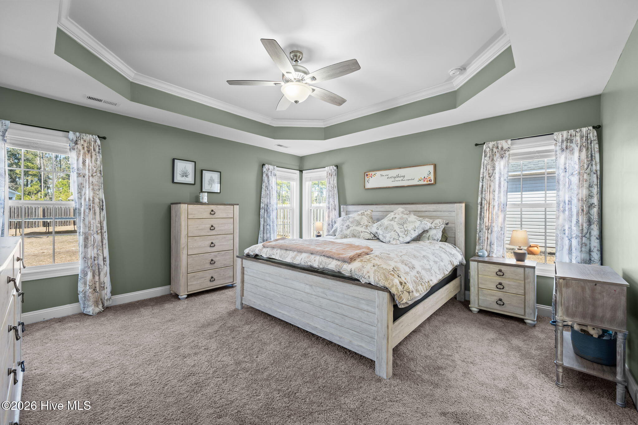 100557396 | Photo 17