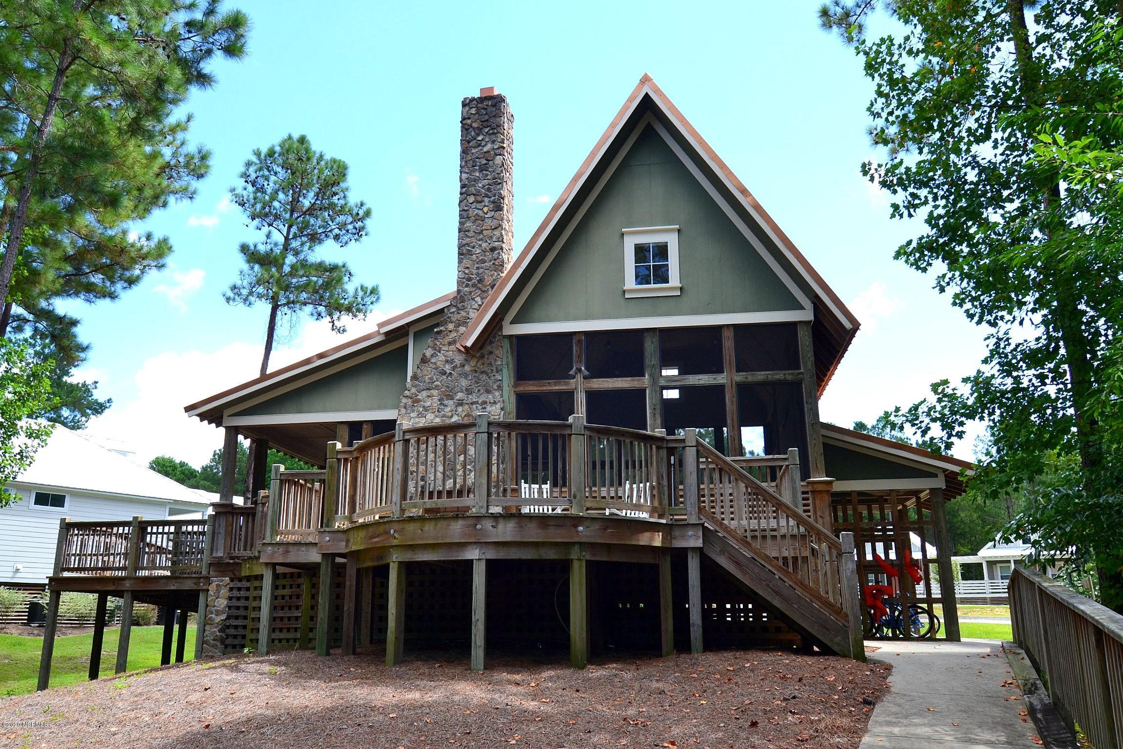 13 kayak center Outfitters back