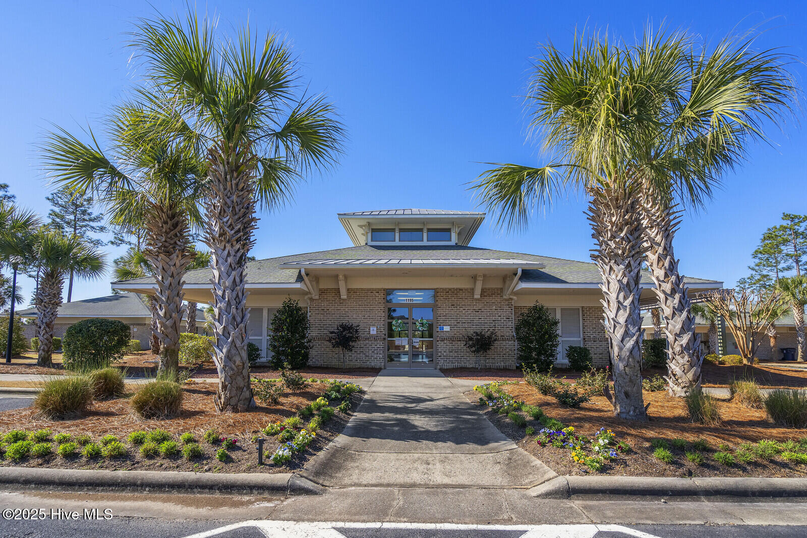 100471796 | Photo 38