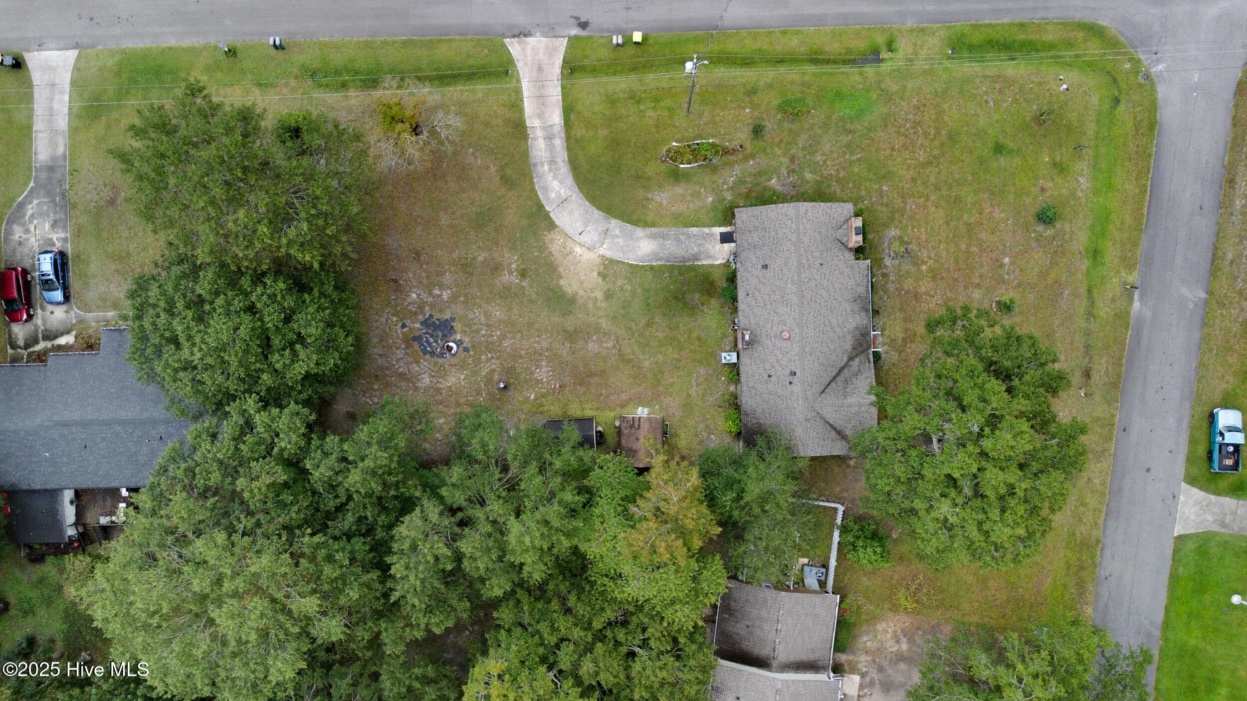 100533688 | Photo 43