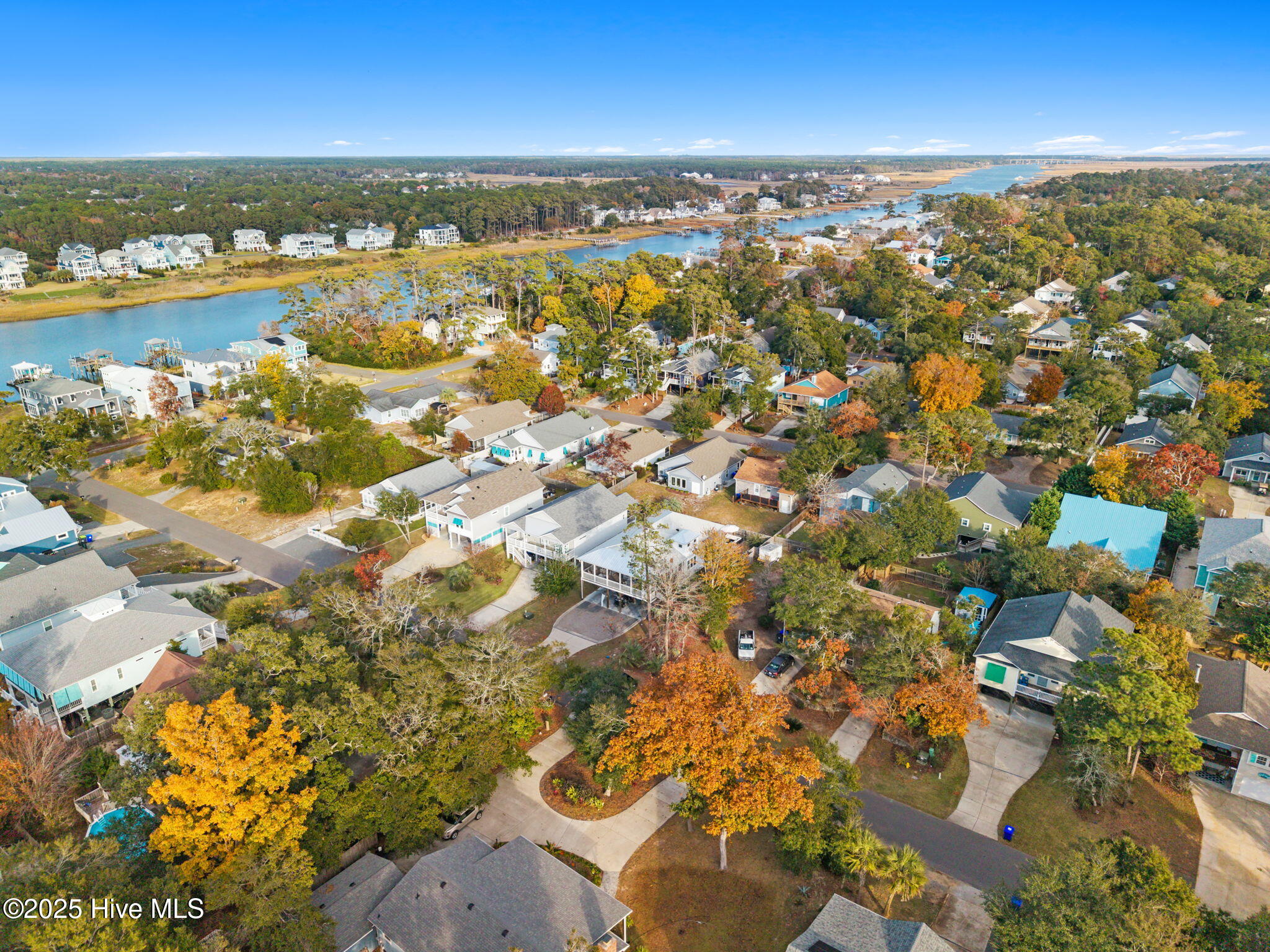 100542676 | Photo 66