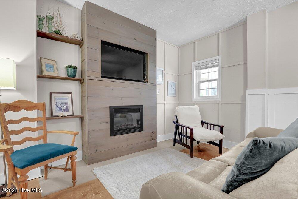 8007 8th Street, Surf City, NC, 28445