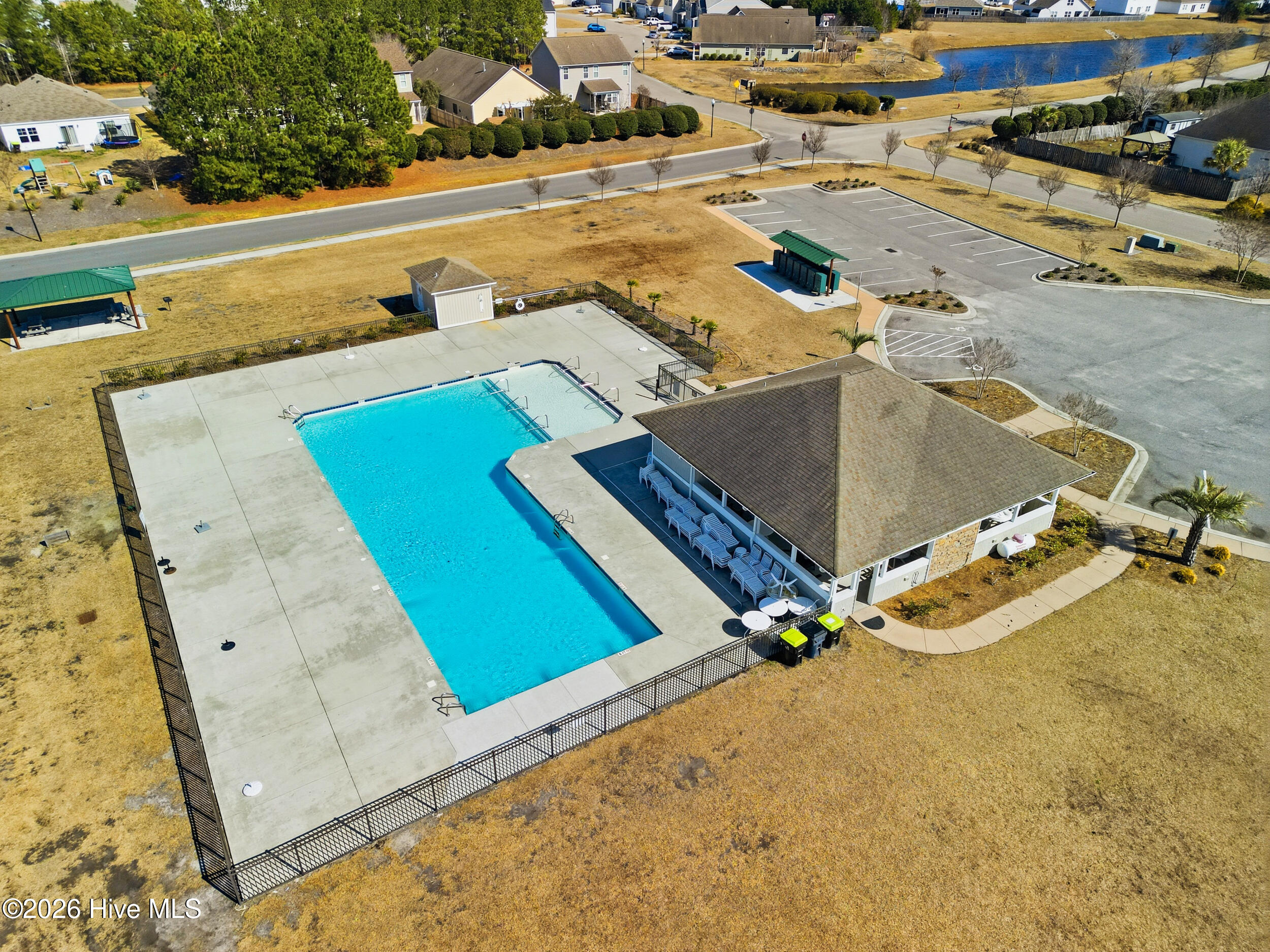 100556501 | Photo 45