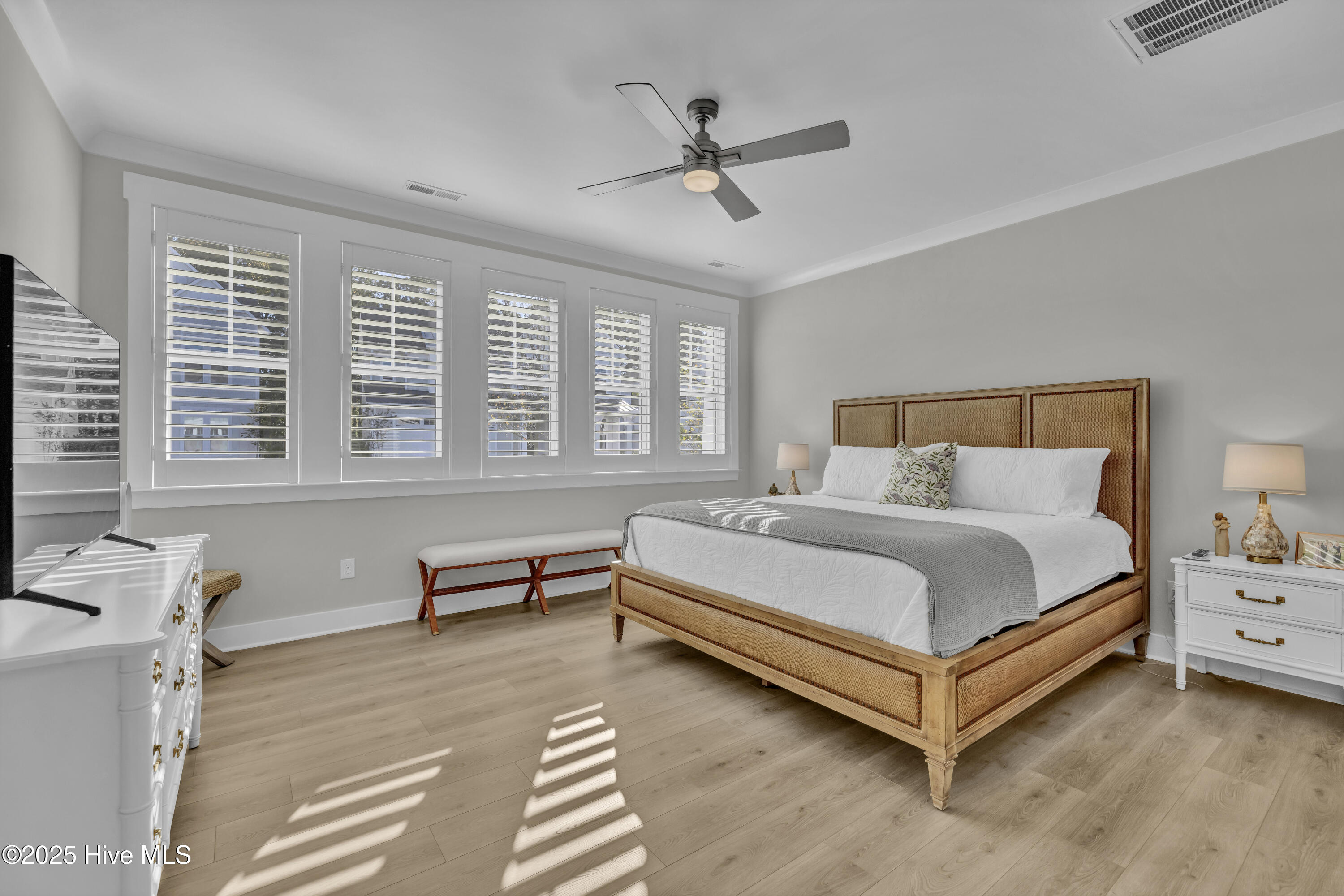 100541296 | Photo 17