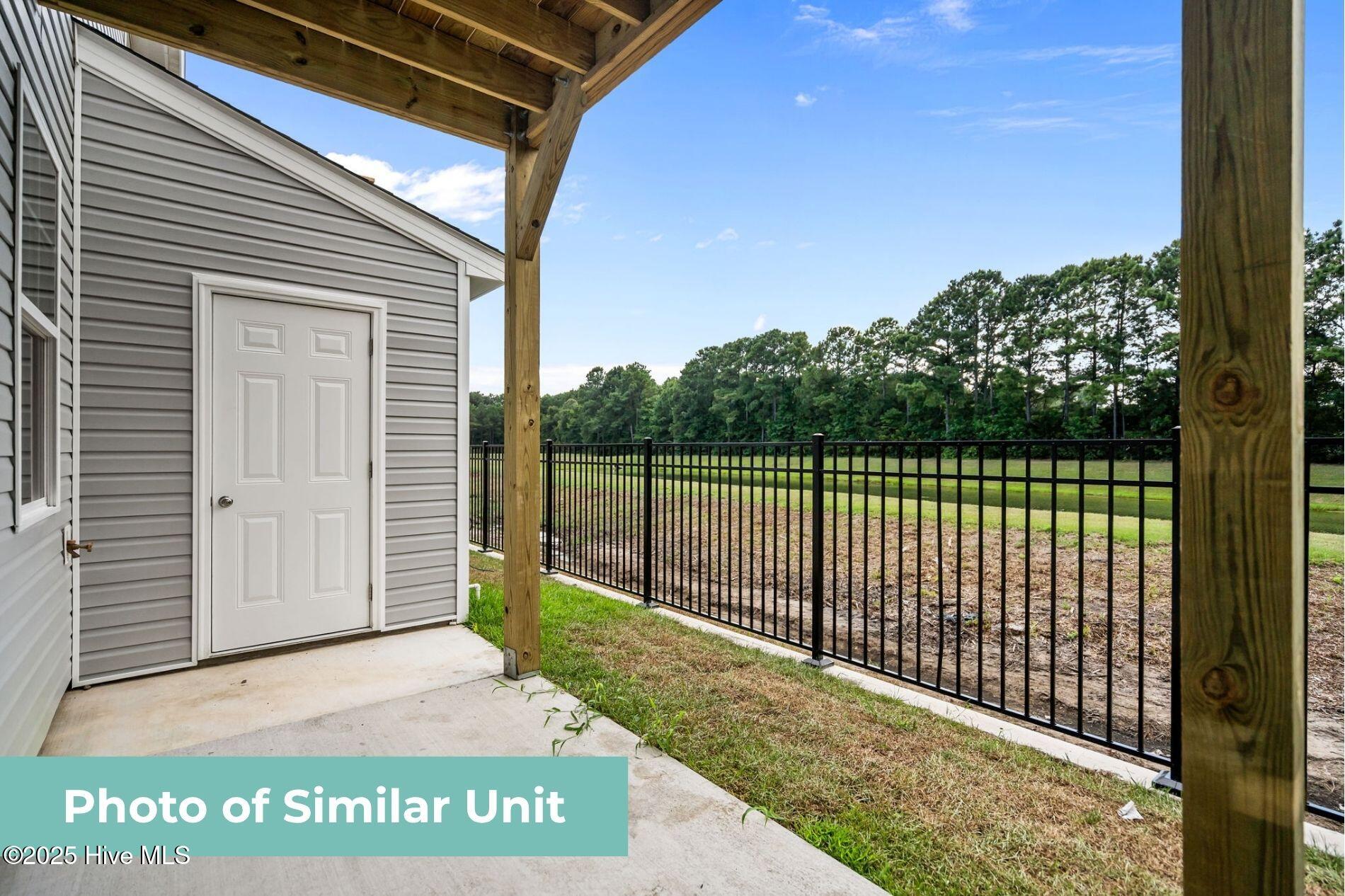 100552366 | Photo 40