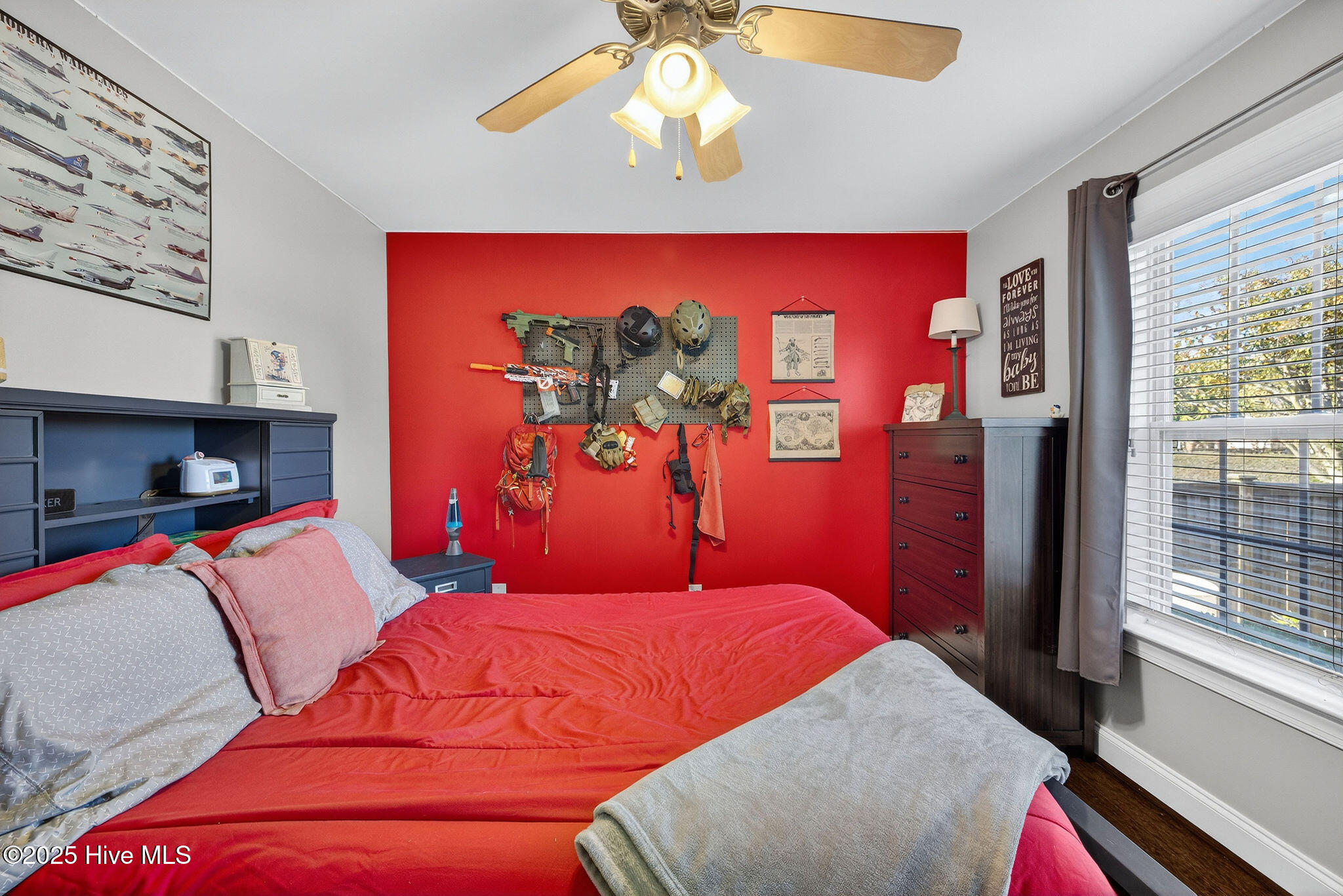 100540017 | Photo 53