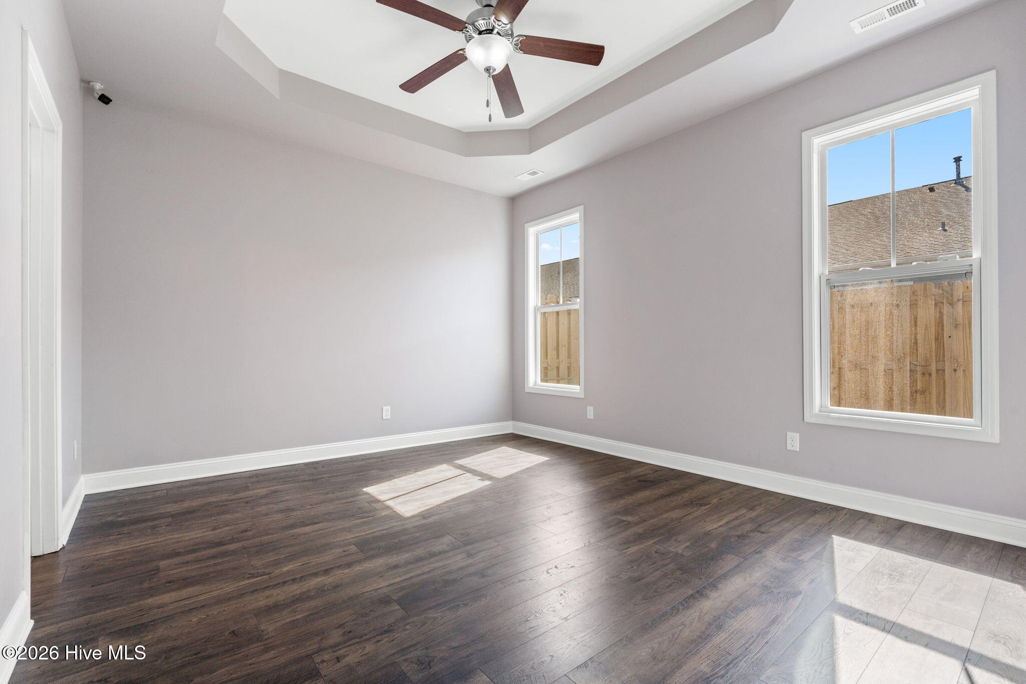 100540133 | Photo 13