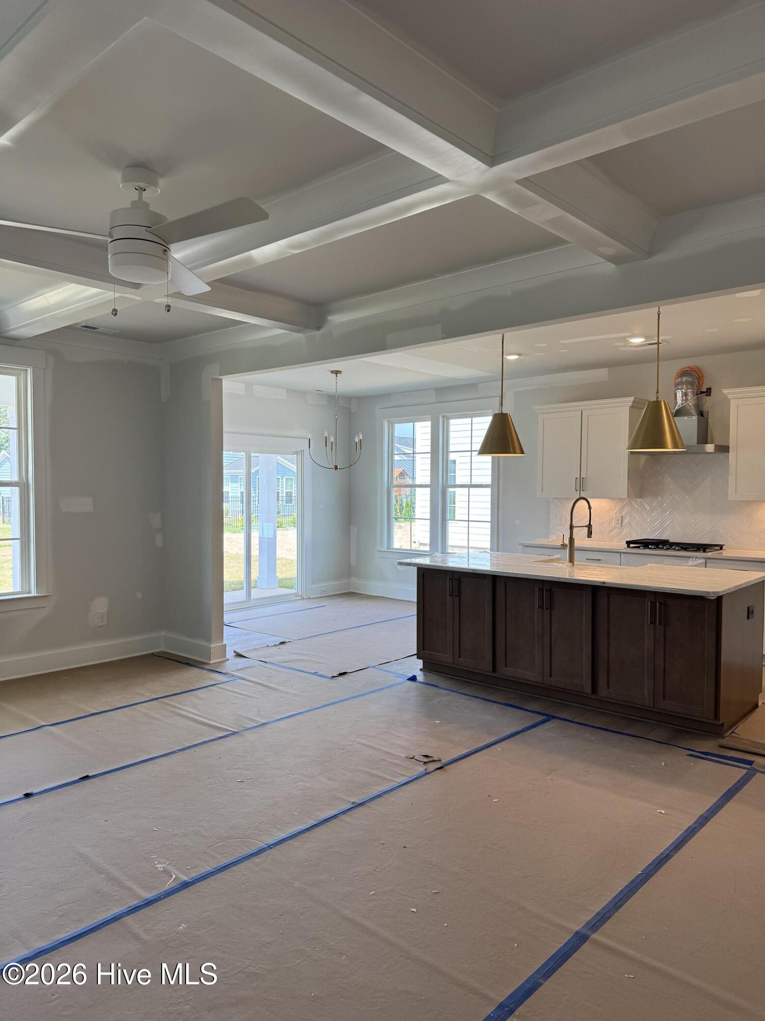 ETW 42 5.23 Living Room