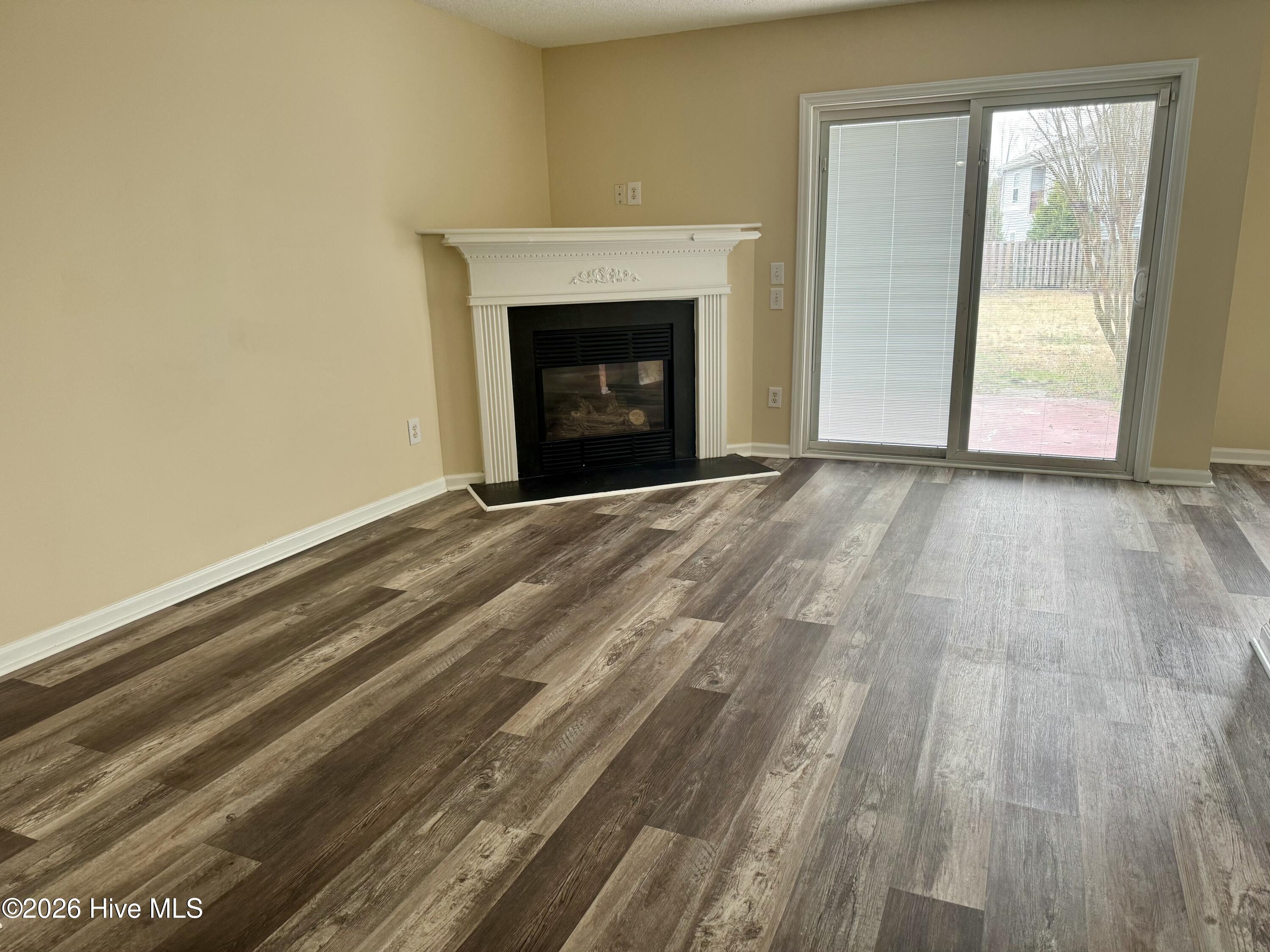 Homes for sale in Greenville, NC | 2508 Bluff View Ct #B, Greenville, NC 27834 | MLS# 100556826