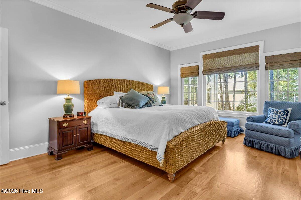 100565920 | Photo 40