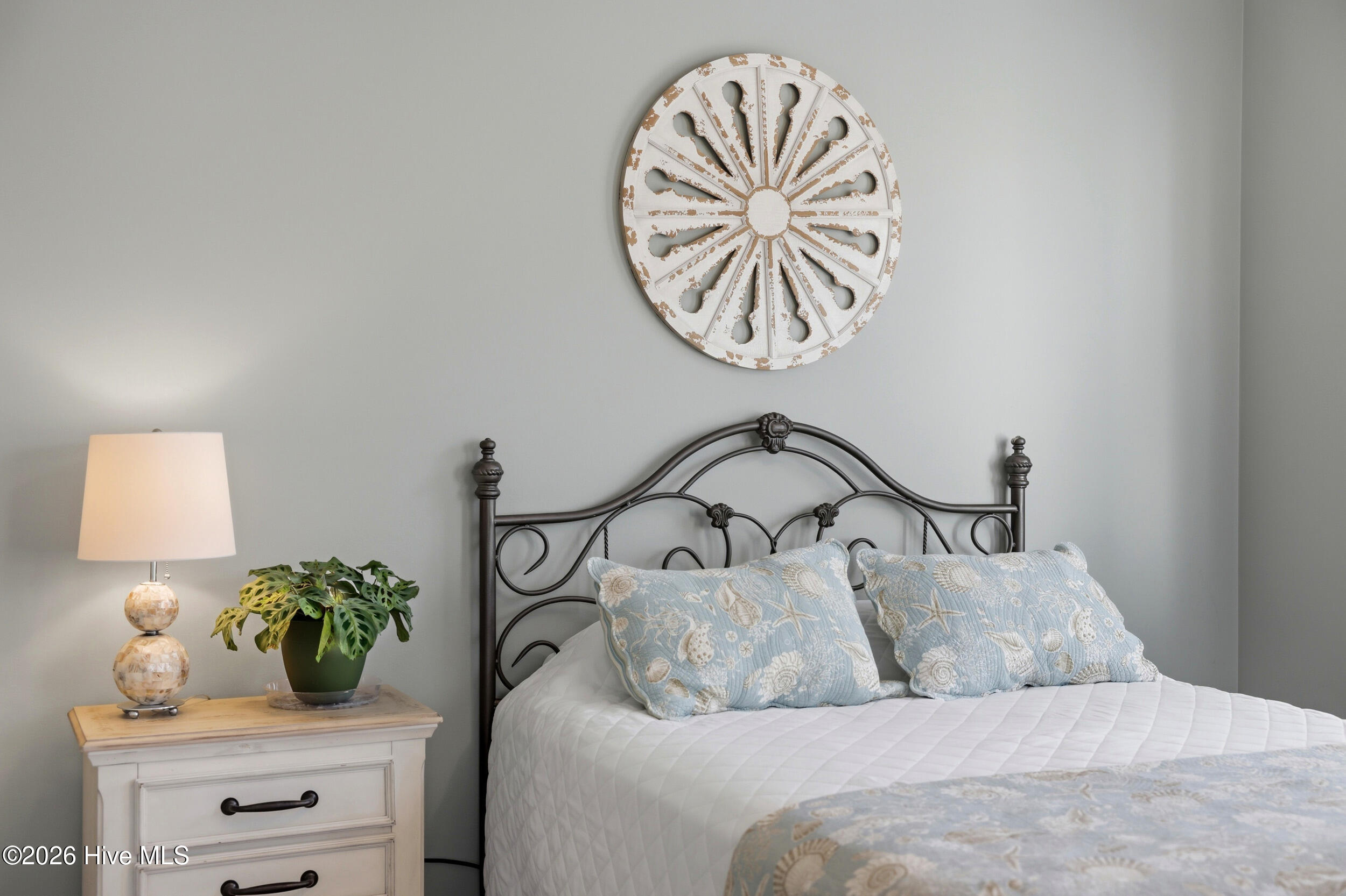 100559710 | Photo 47