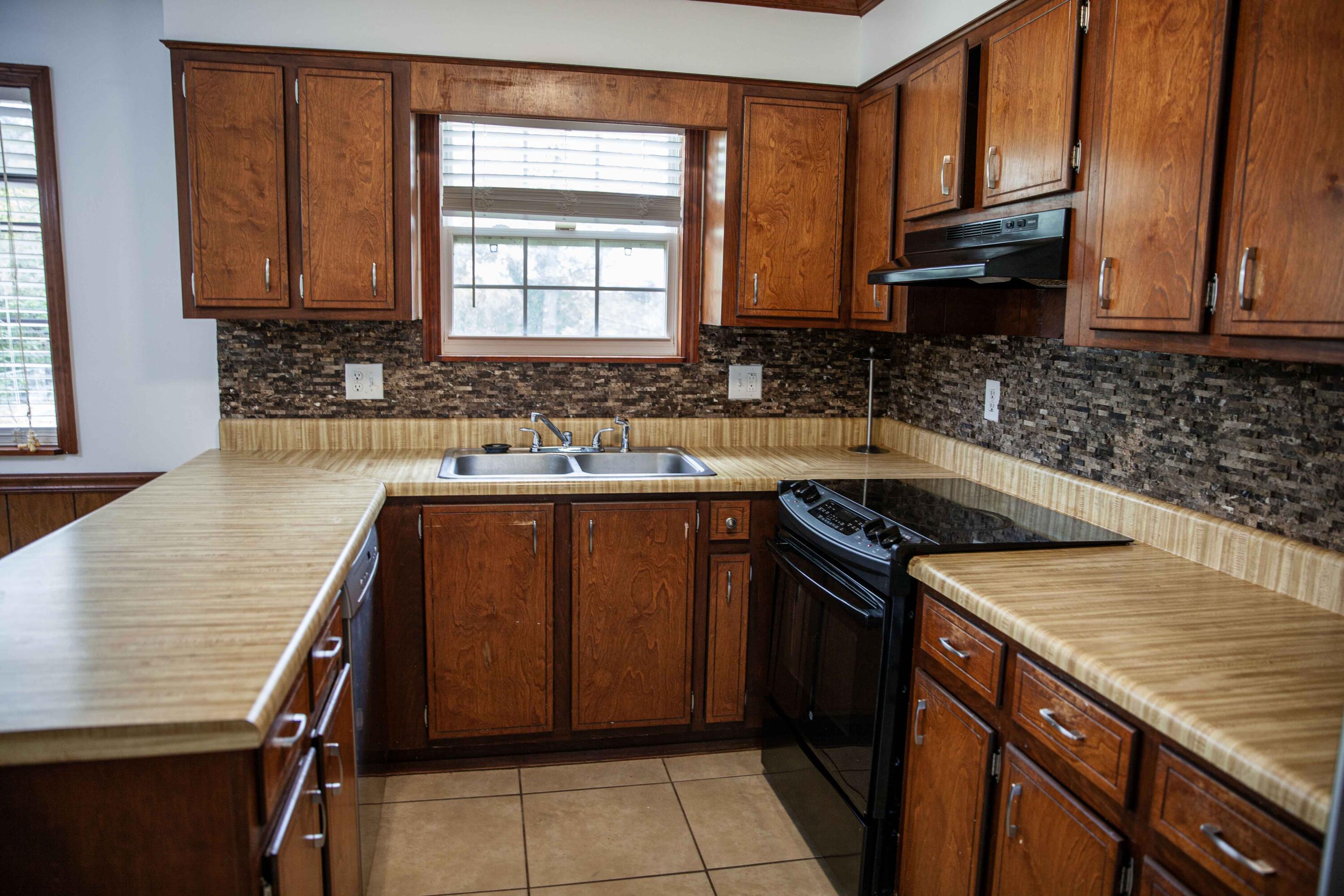 3Kitchen2