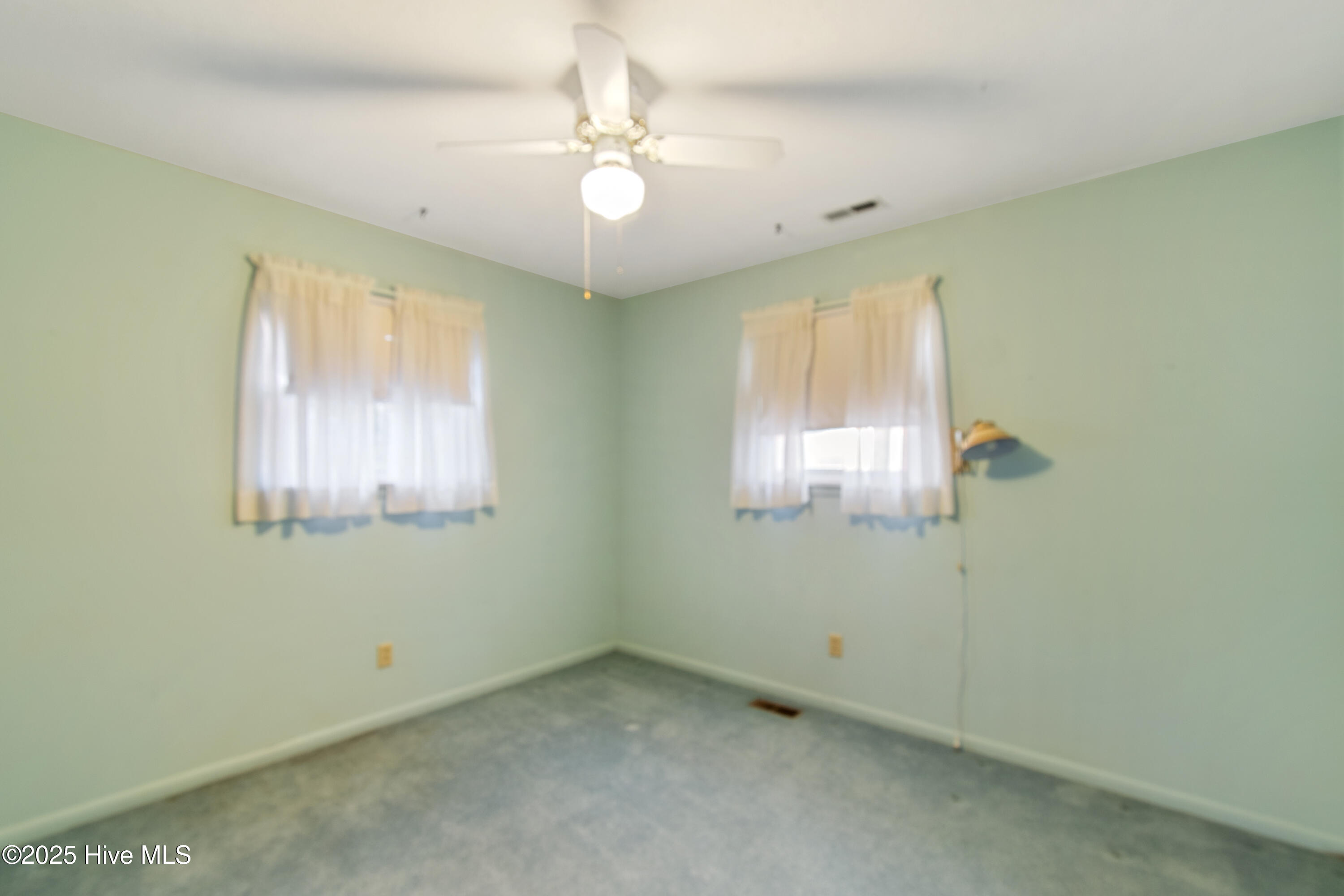 100538072 | Photo 22