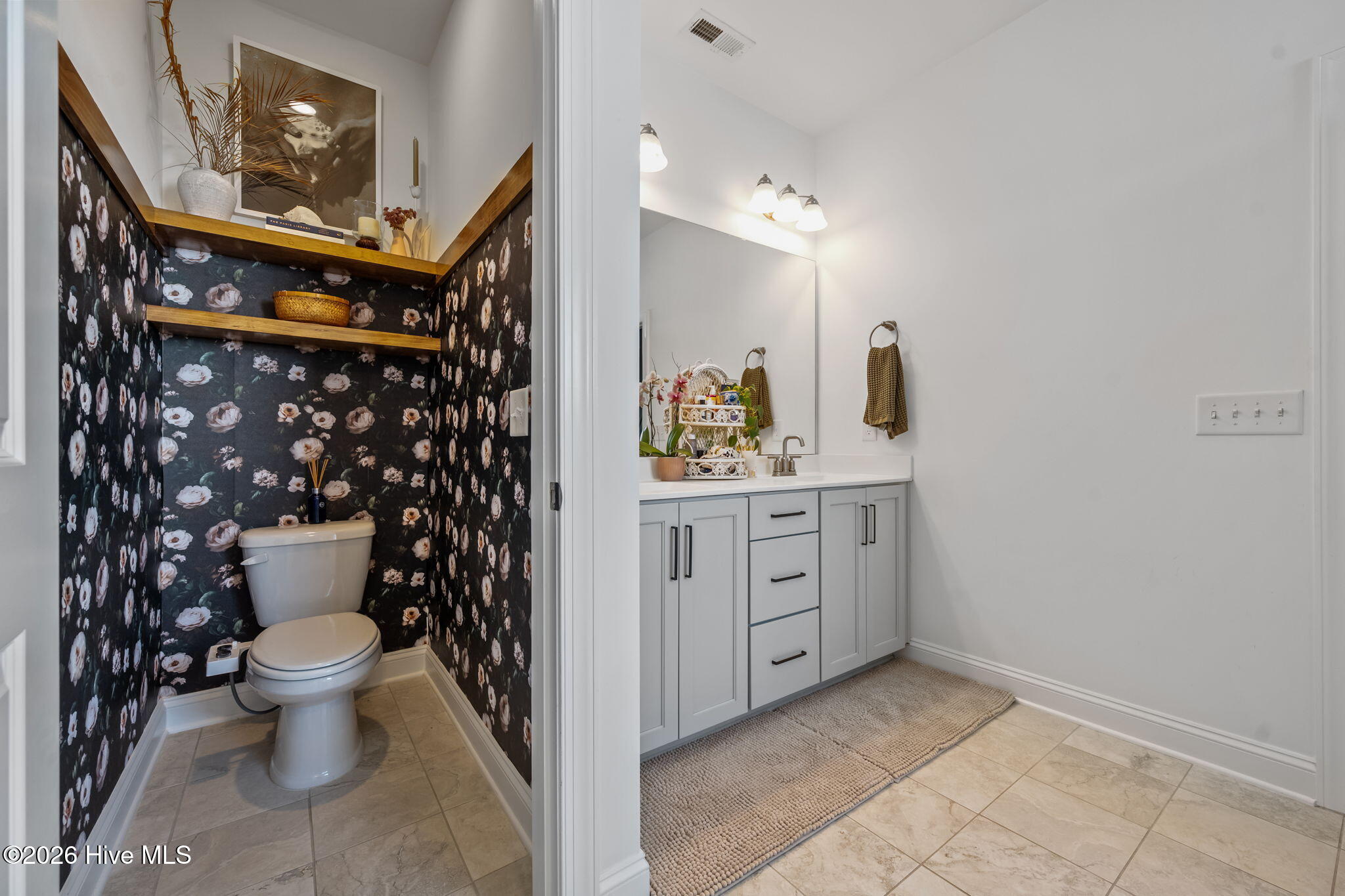 100566111 | Photo 28