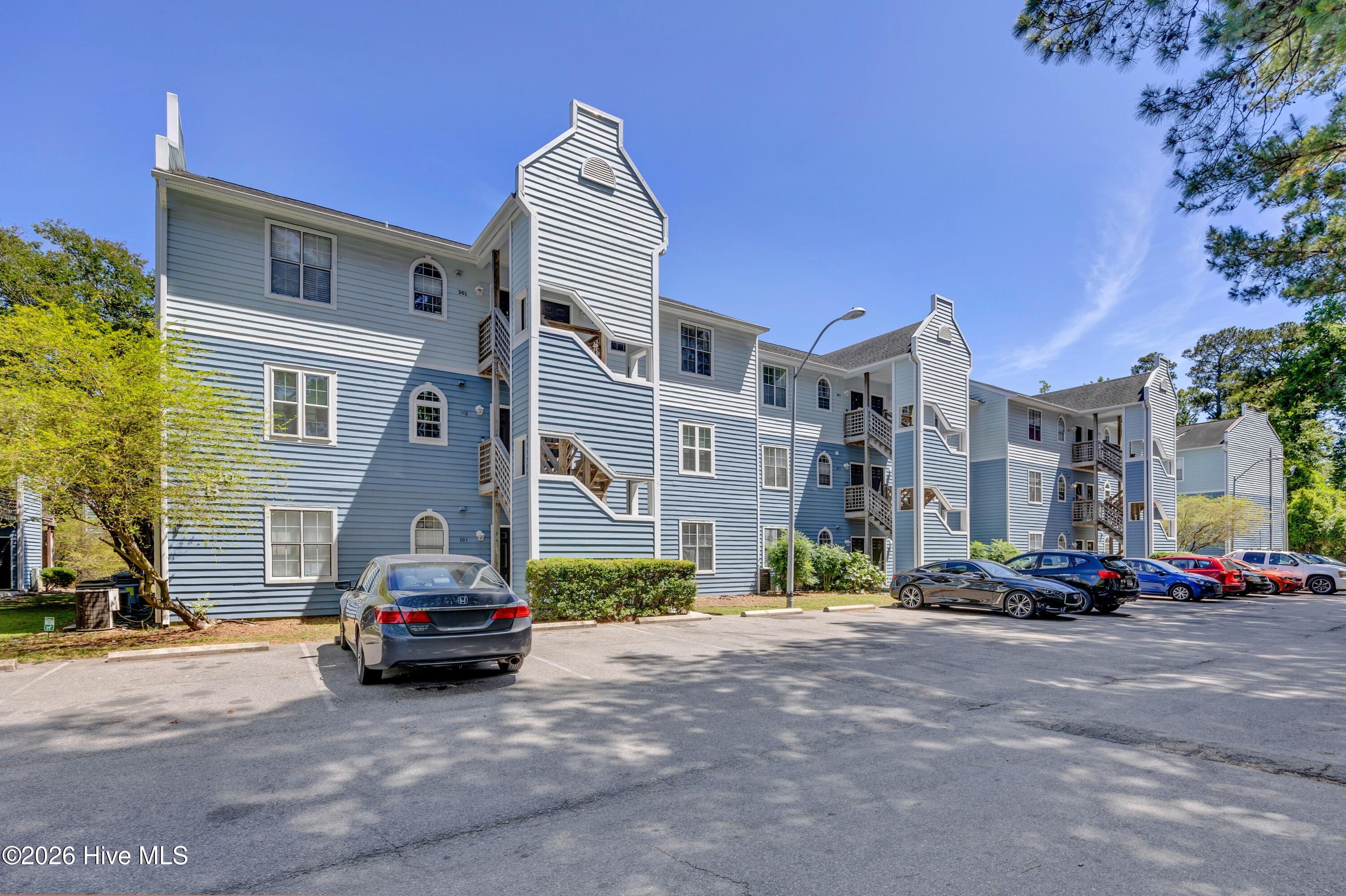Homes for sale in Wilmington, NC | 4210 Wilshire Blvd #103 B, Wilmington, NC 28403 | MLS# 100575678