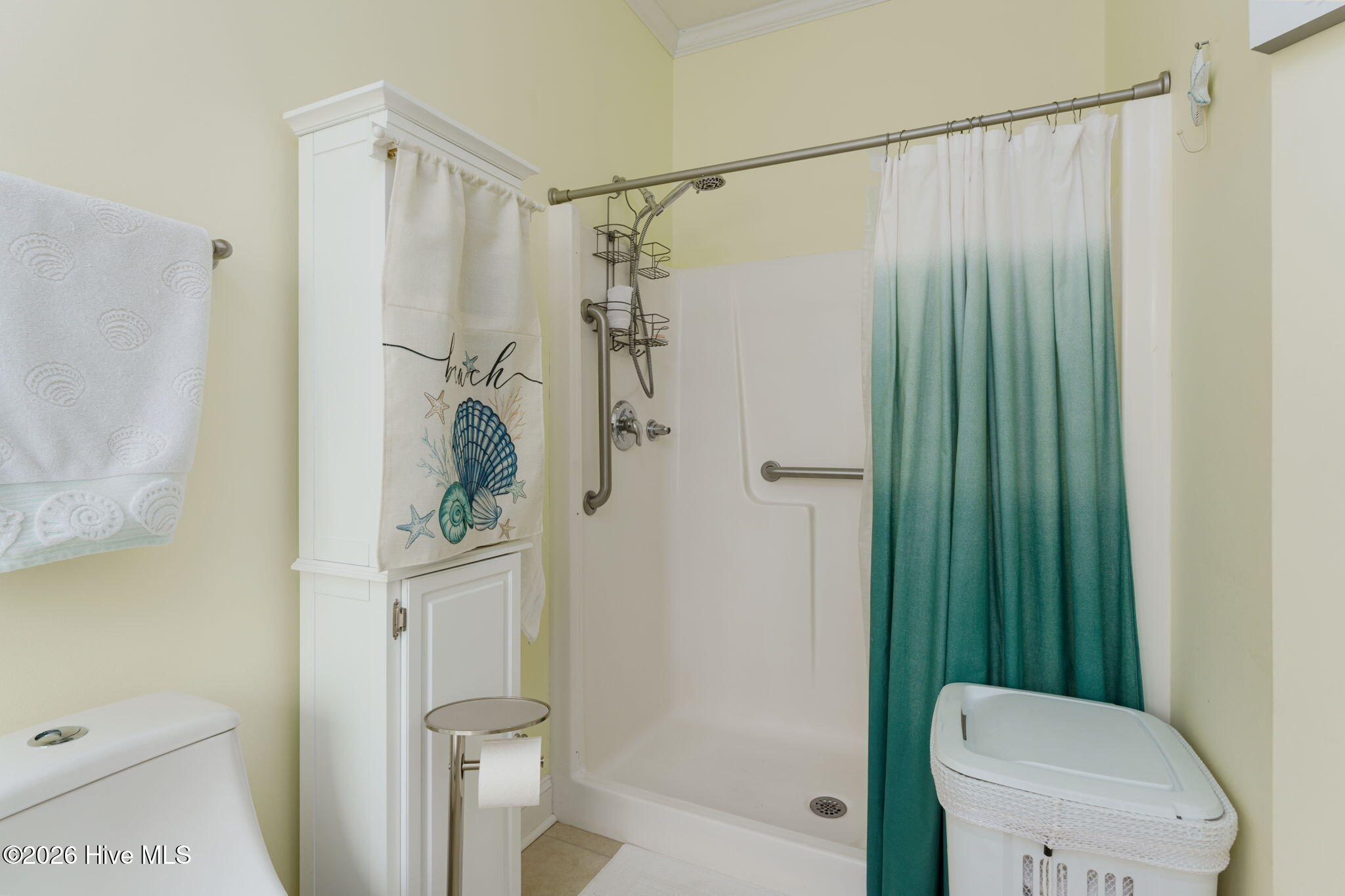 100564241 | Photo 25